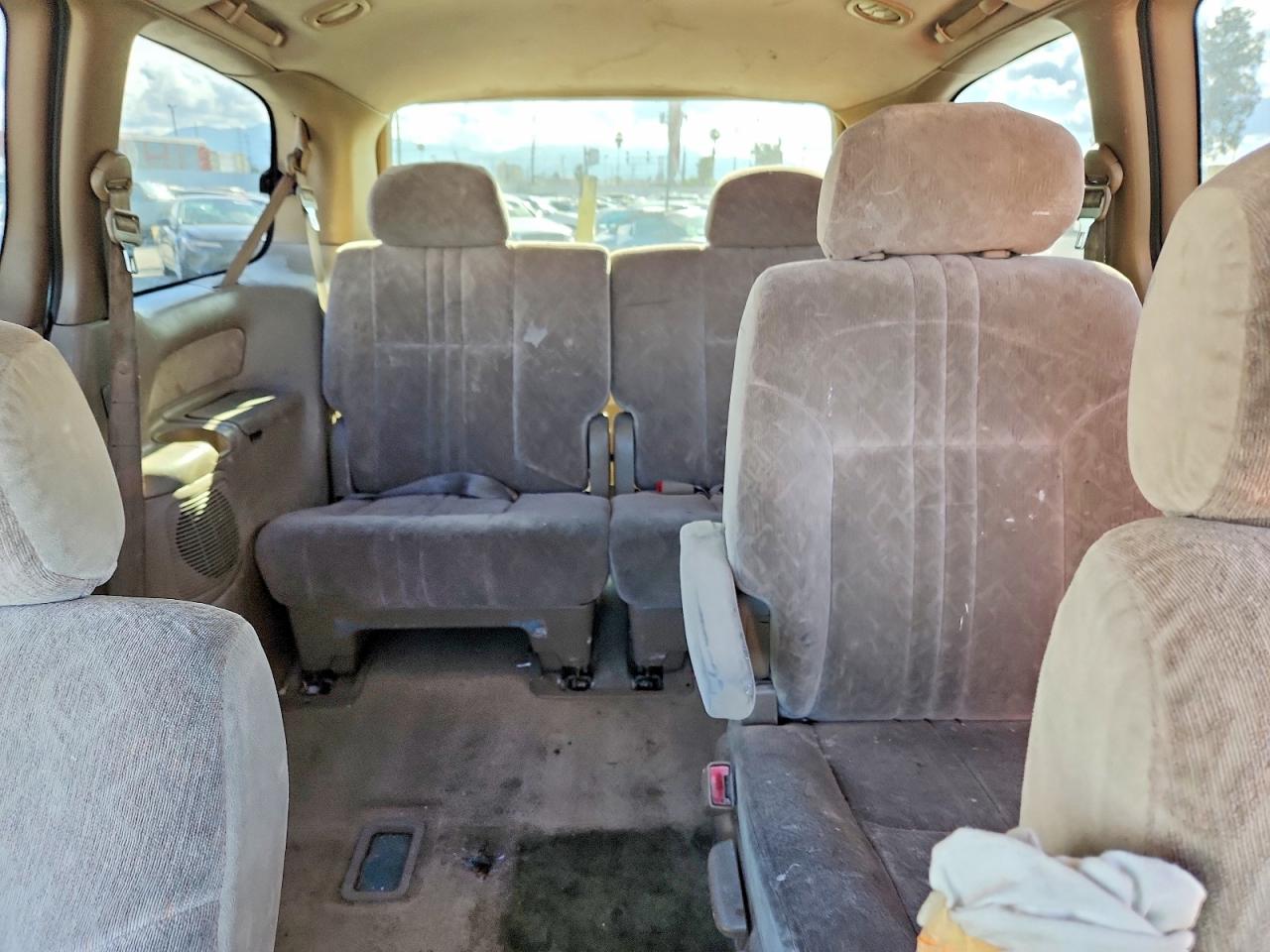 2000 Toyota Sienna Le Зеленый vin: 4T3ZF13C6YU263103