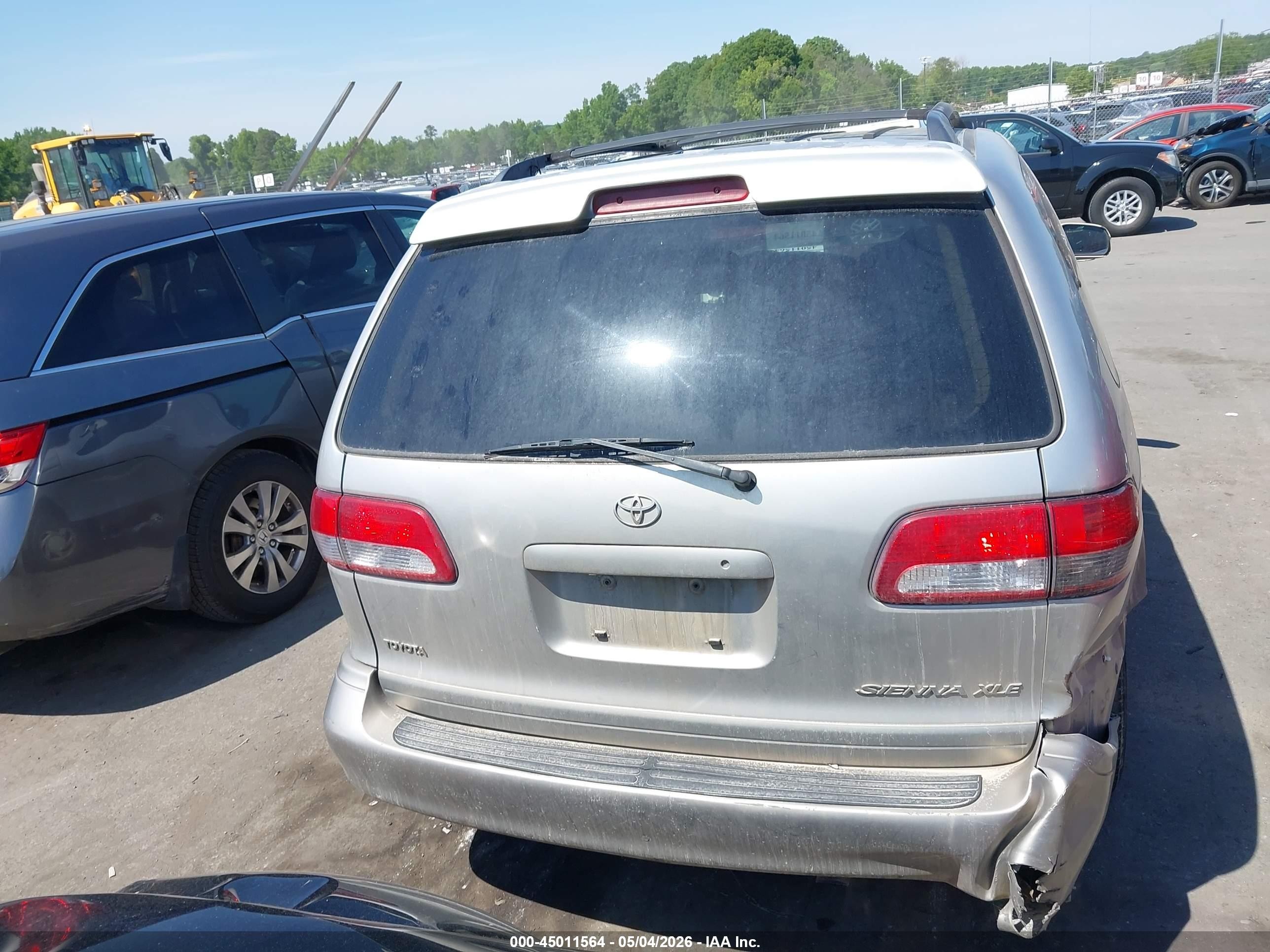 2001 Toyota Sienna Xle Silver vin: 4T3ZF13C71U361031