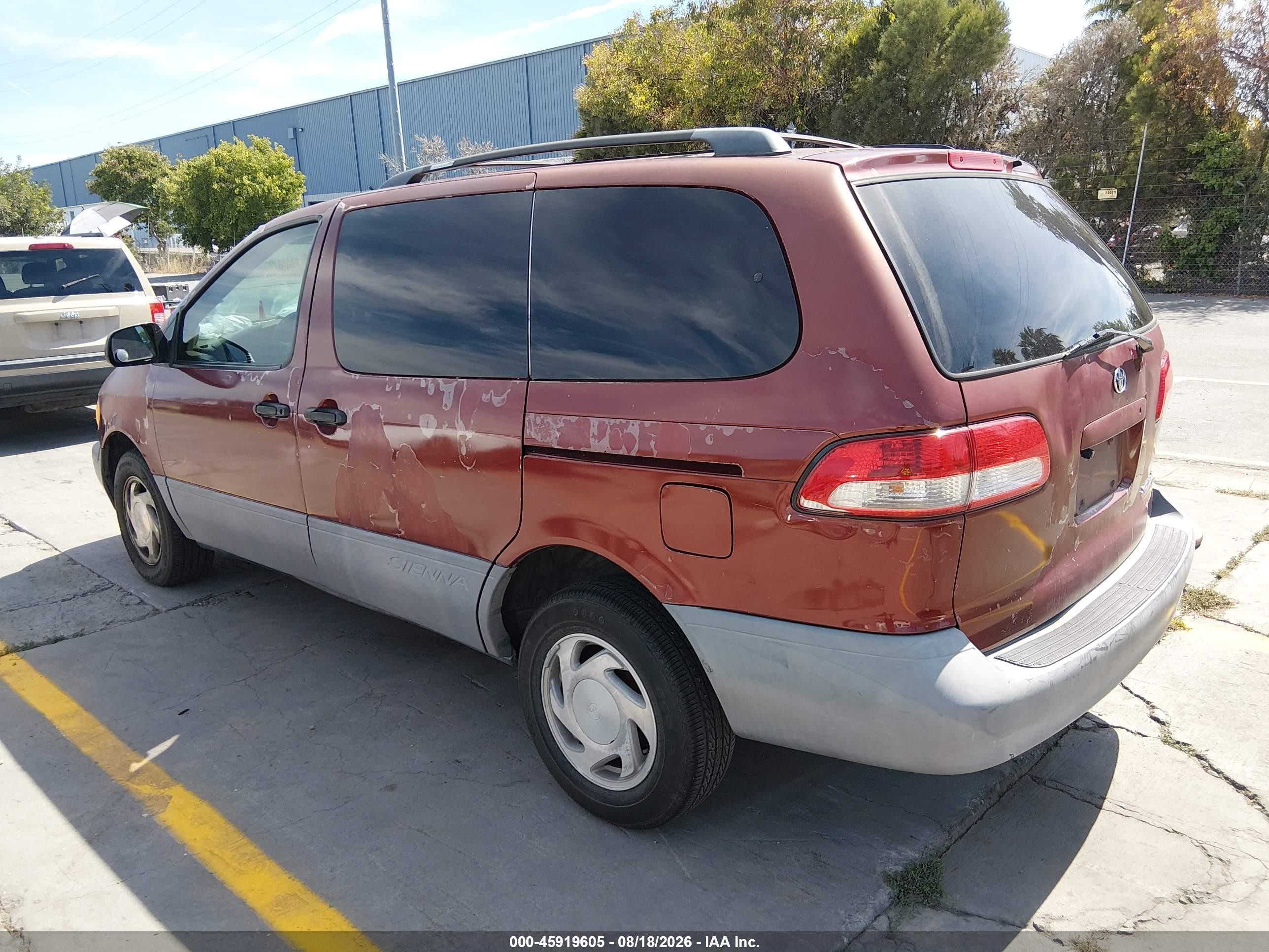 2001 Toyota Sienna Le Brown vin: 4T3ZF13C71U384860