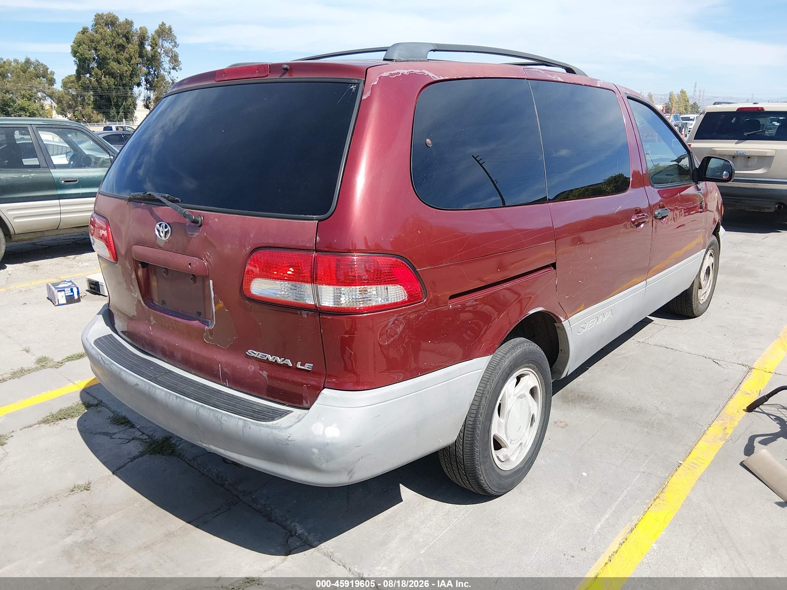 2001 Toyota Sienna Le Brown vin: 4T3ZF13C71U384860