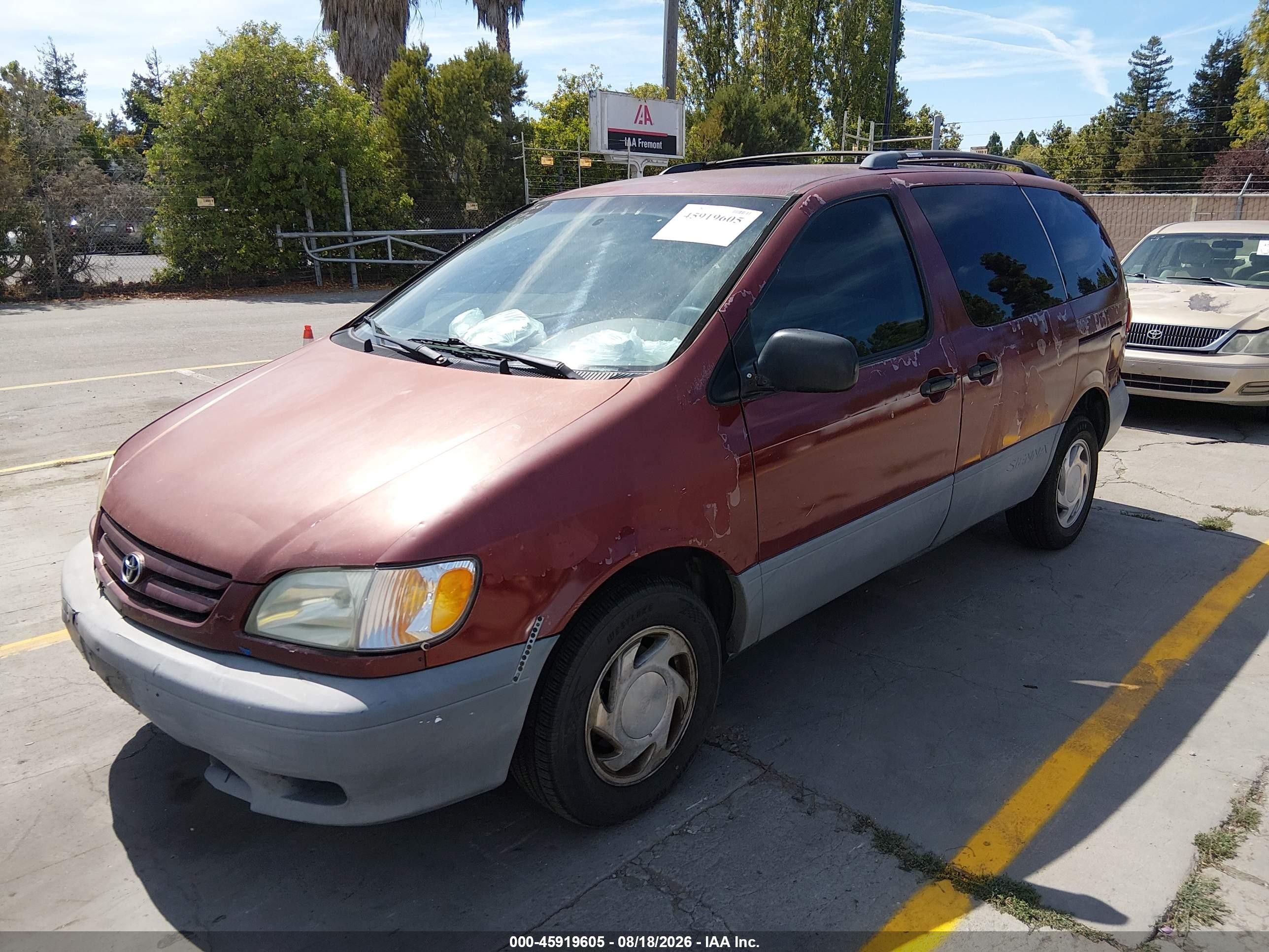 2001 Toyota Sienna Le Brown vin: 4T3ZF13C71U384860