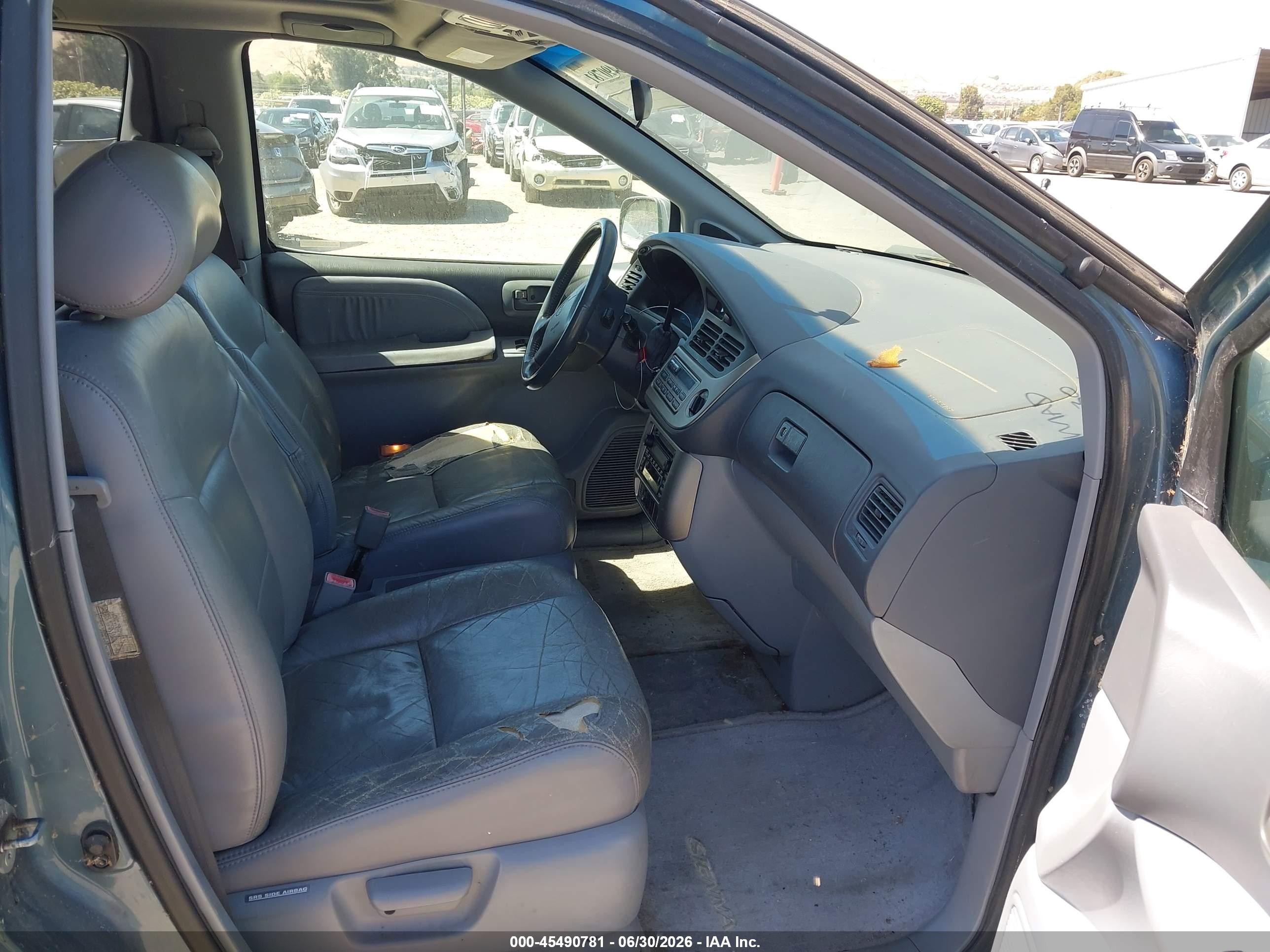 2002 Toyota Sienna Xle Gray vin: 4T3ZF13C72U421505