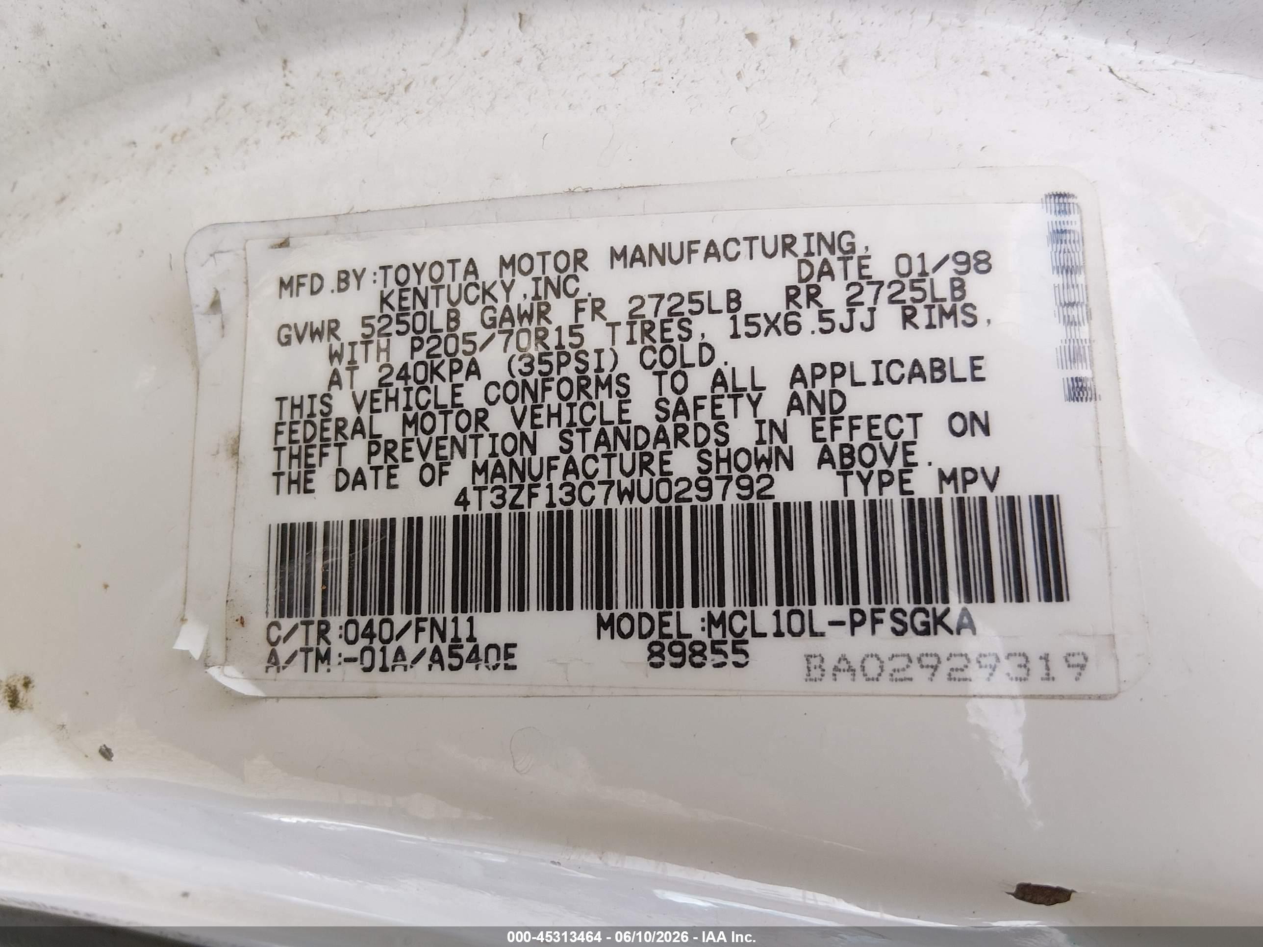 1998 Toyota Sienna Le White vin: 4T3ZF13C7WU029792