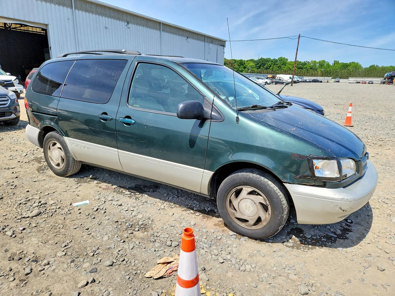 1999 Toyota Sienna Xle Green vin: 4T3ZF13C7XU121986