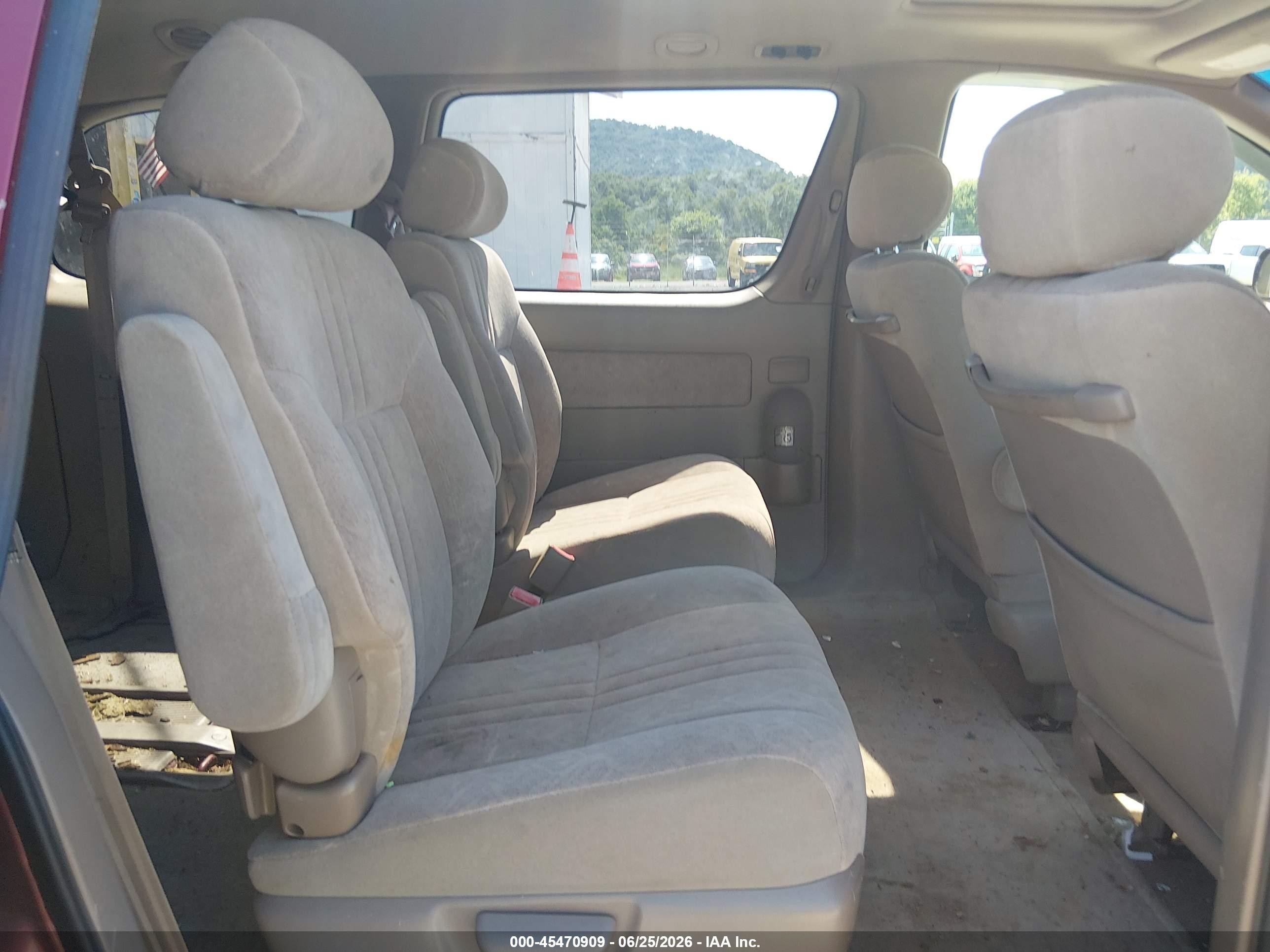 2000 Toyota Sienna Xle Red vin: 4T3ZF13C7YU172969