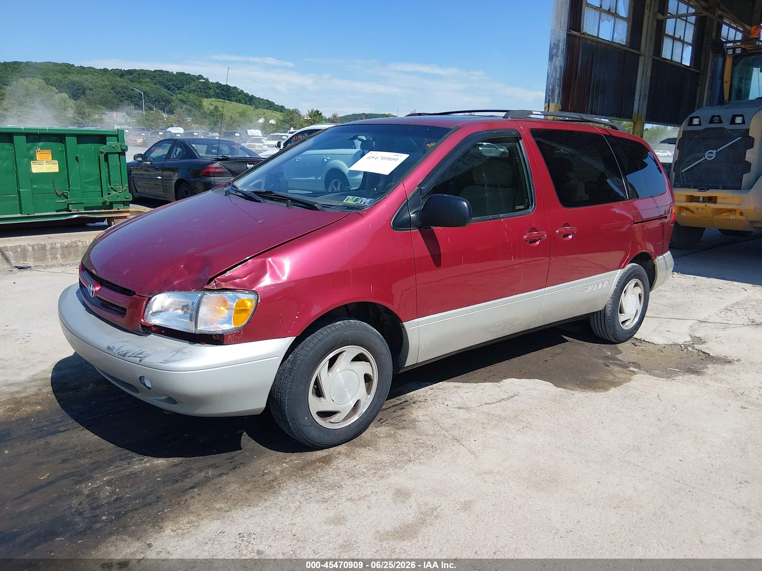 2000 Toyota Sienna Xle Red vin: 4T3ZF13C7YU172969
