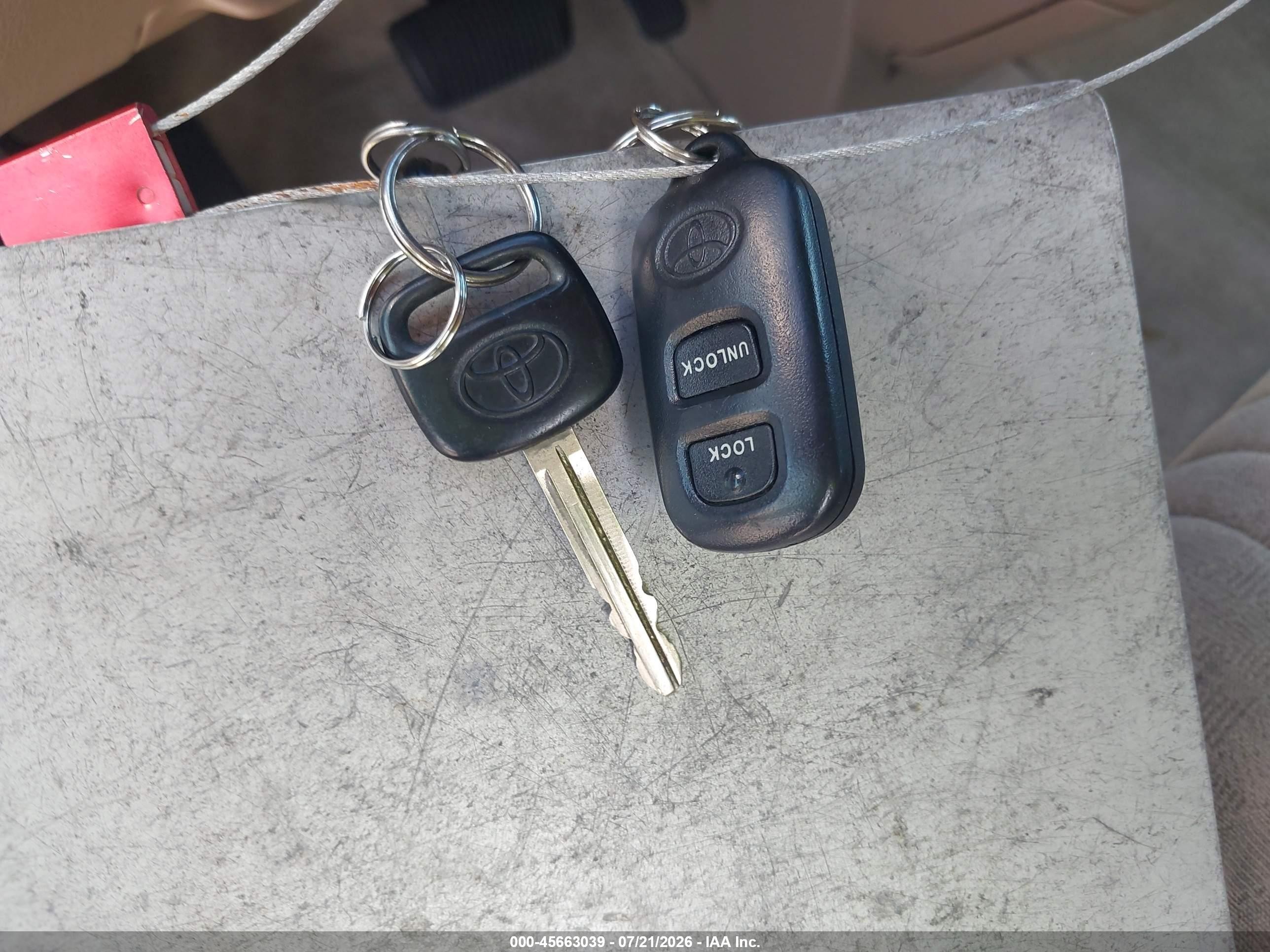 2001 Toyota Sienna Le Gold vin: 4T3ZF13C81U350281