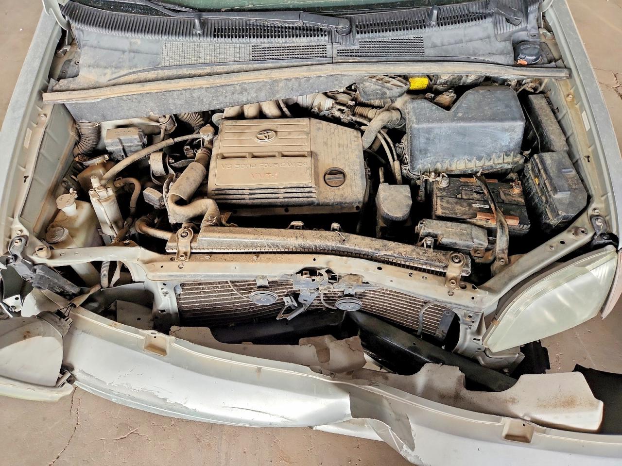 2003 Toyota Sienna Le Tan vin: 4T3ZF13C83U520514