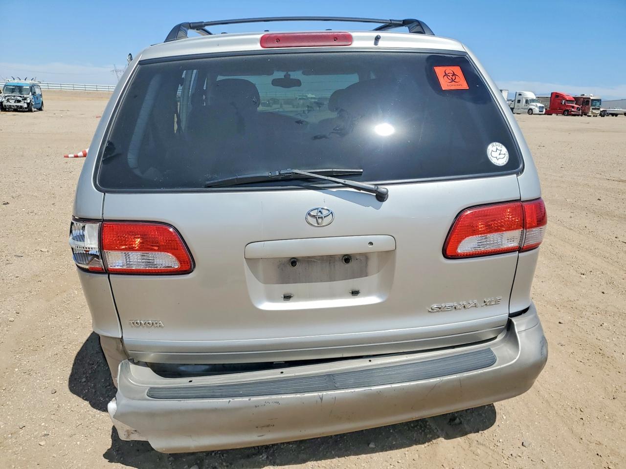 2003 Toyota Sienna Xle Серебряный vin: 4T3ZF13C83U530153
