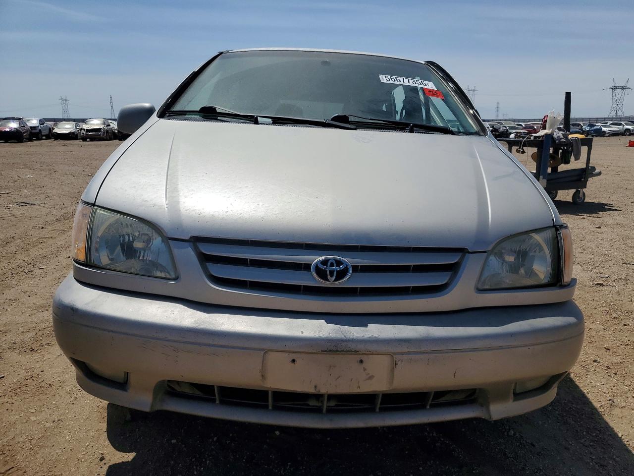 2003 Toyota Sienna Xle Серебряный vin: 4T3ZF13C83U530153