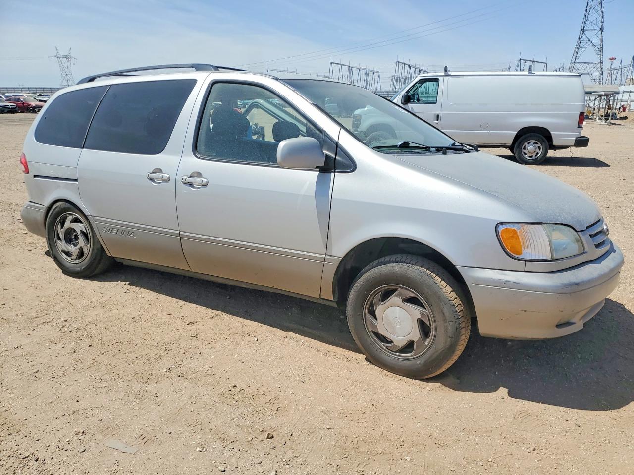 2003 Toyota Sienna Xle Серебряный vin: 4T3ZF13C83U530153