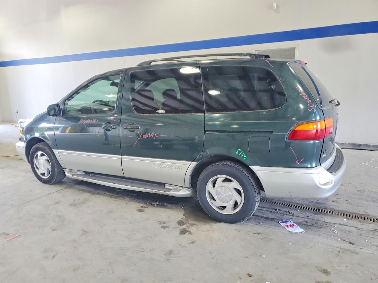 2000 Toyota Sienna Xle Green vin: 4T3ZF13C8YU206580