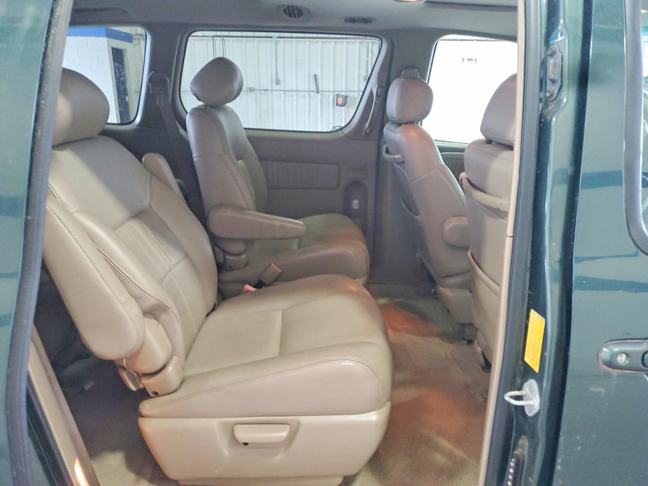 2000 Toyota Sienna Xle Green vin: 4T3ZF13C8YU206580