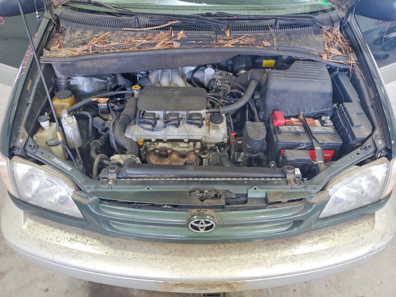 2000 Toyota Sienna Xle Green vin: 4T3ZF13C8YU206580