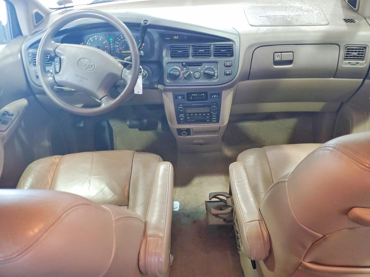 2000 Toyota Sienna Xle Green vin: 4T3ZF13C8YU206580