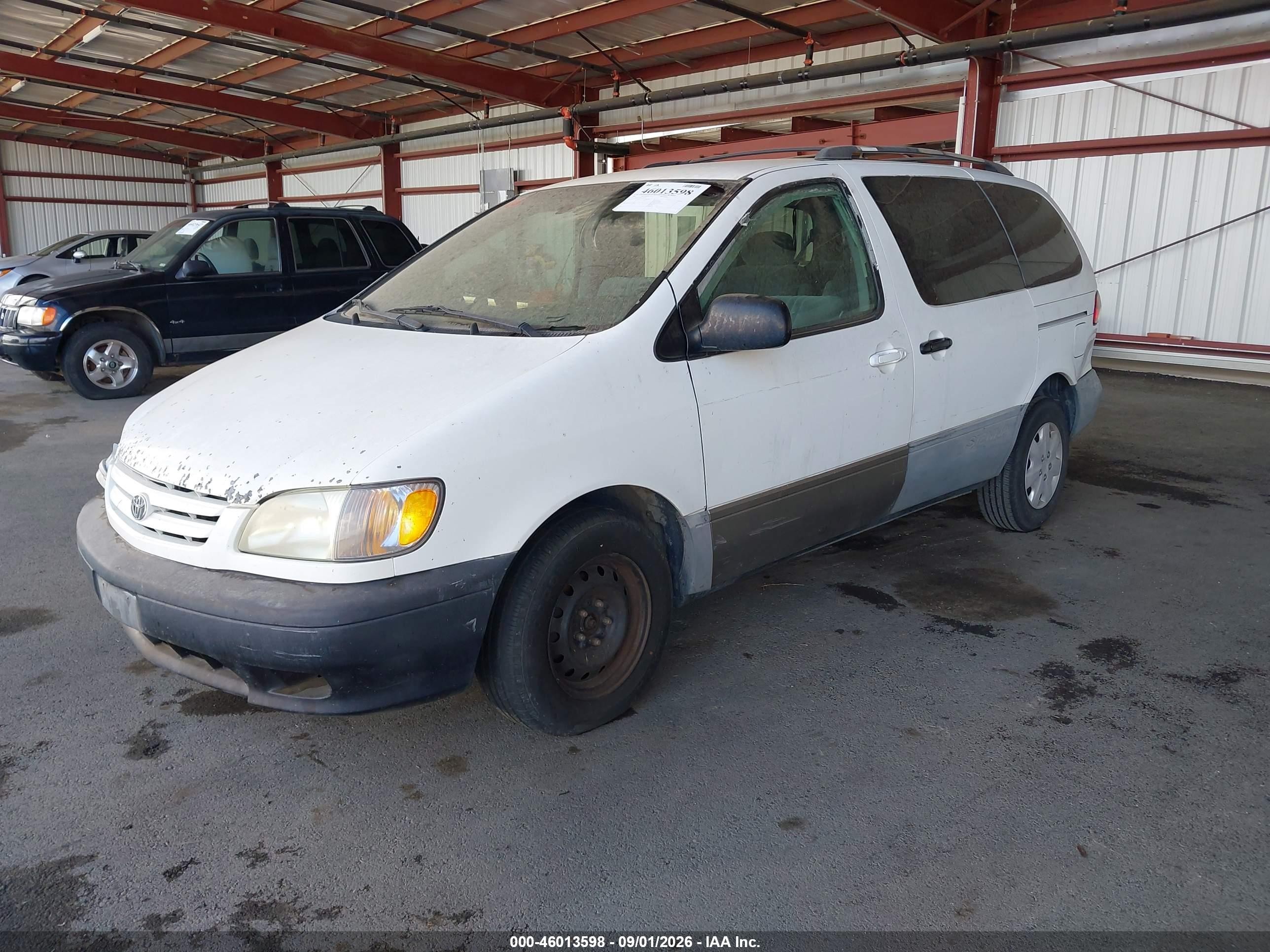 2001 Toyota Sienna Le White vin: 4T3ZF13C91U387162
