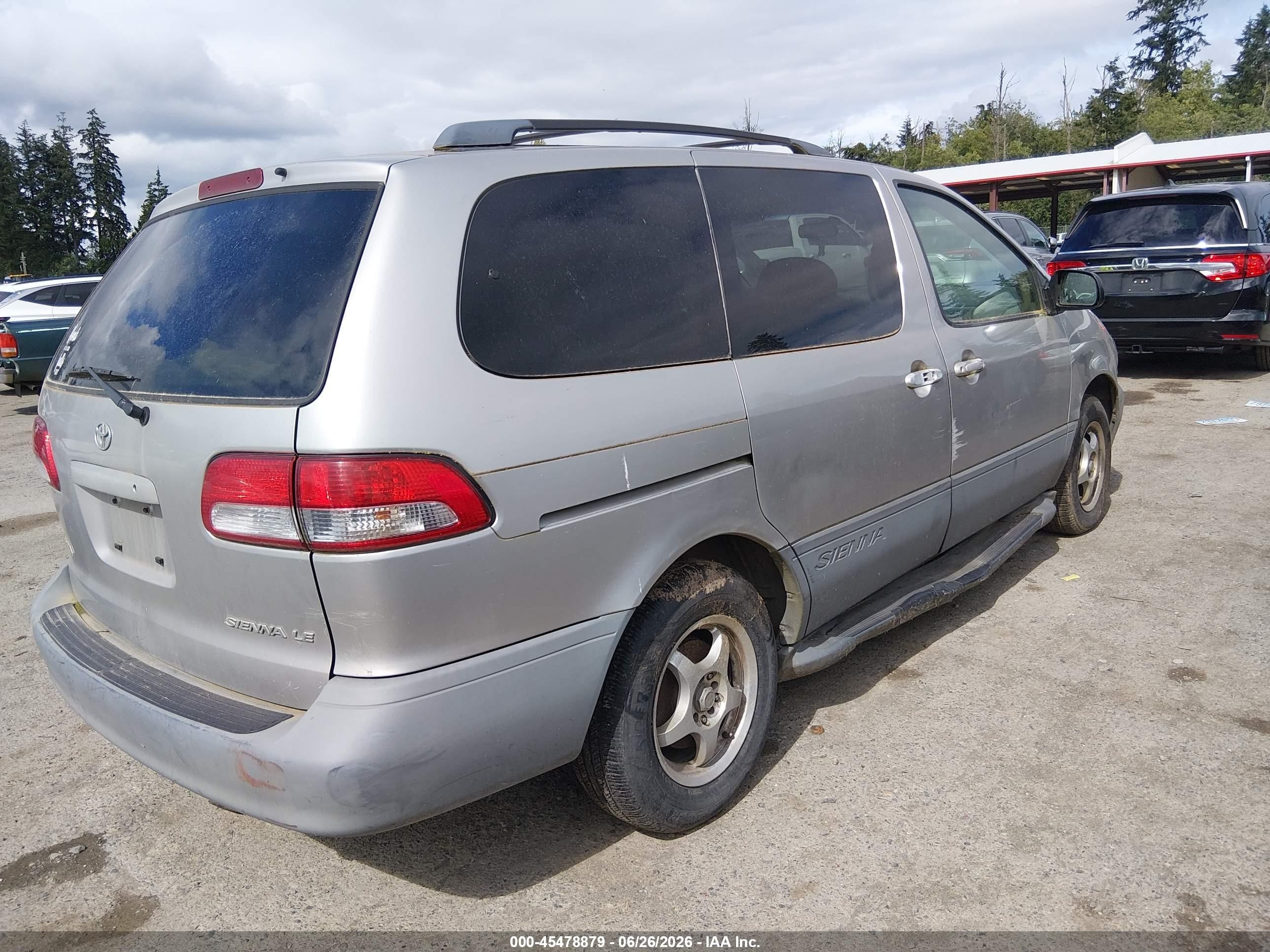 2002 Toyota Sienna Le/xle Beige vin: 4T3ZF13C92U420808