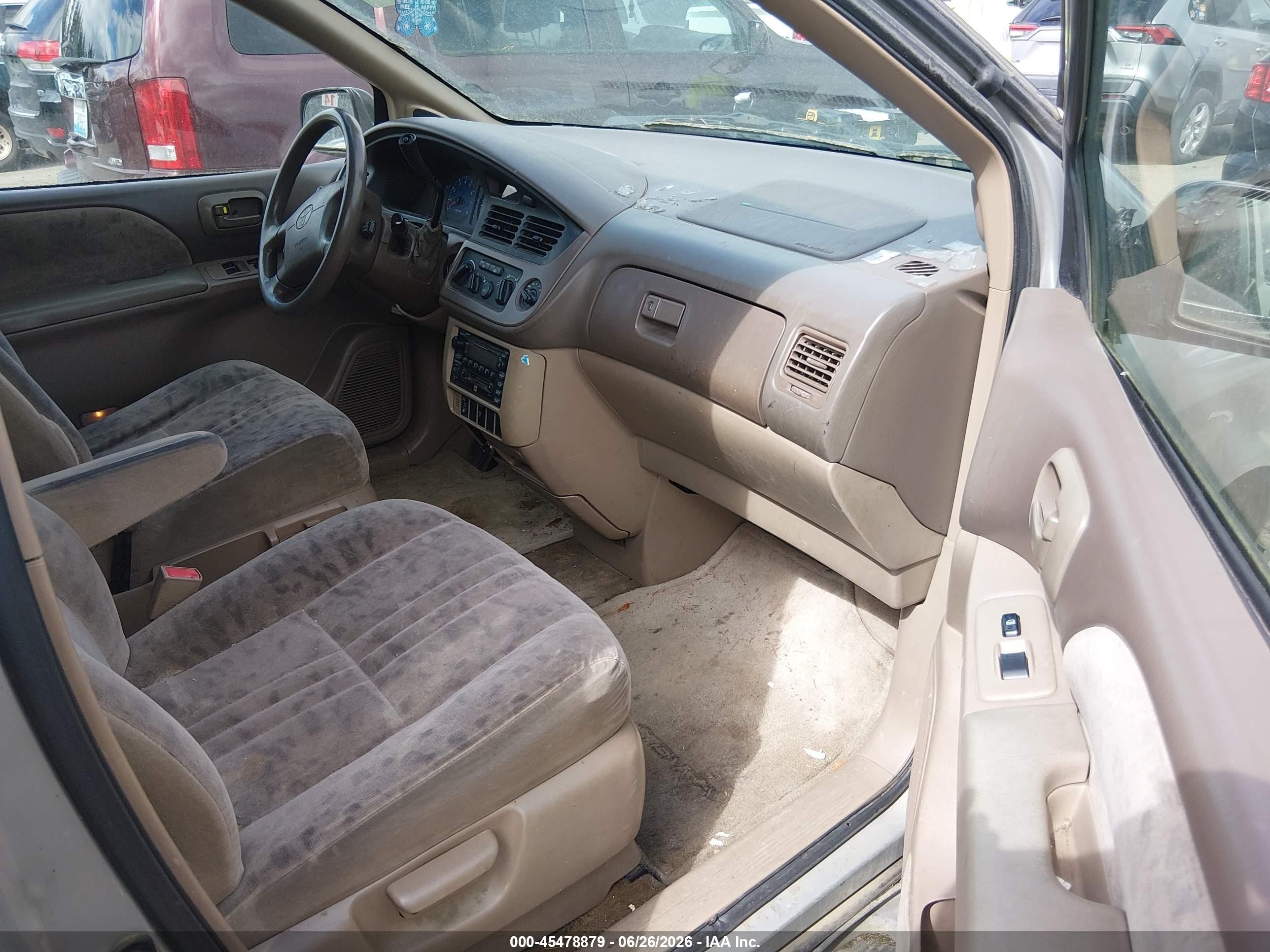 2002 Toyota Sienna Le/xle Beige vin: 4T3ZF13C92U420808