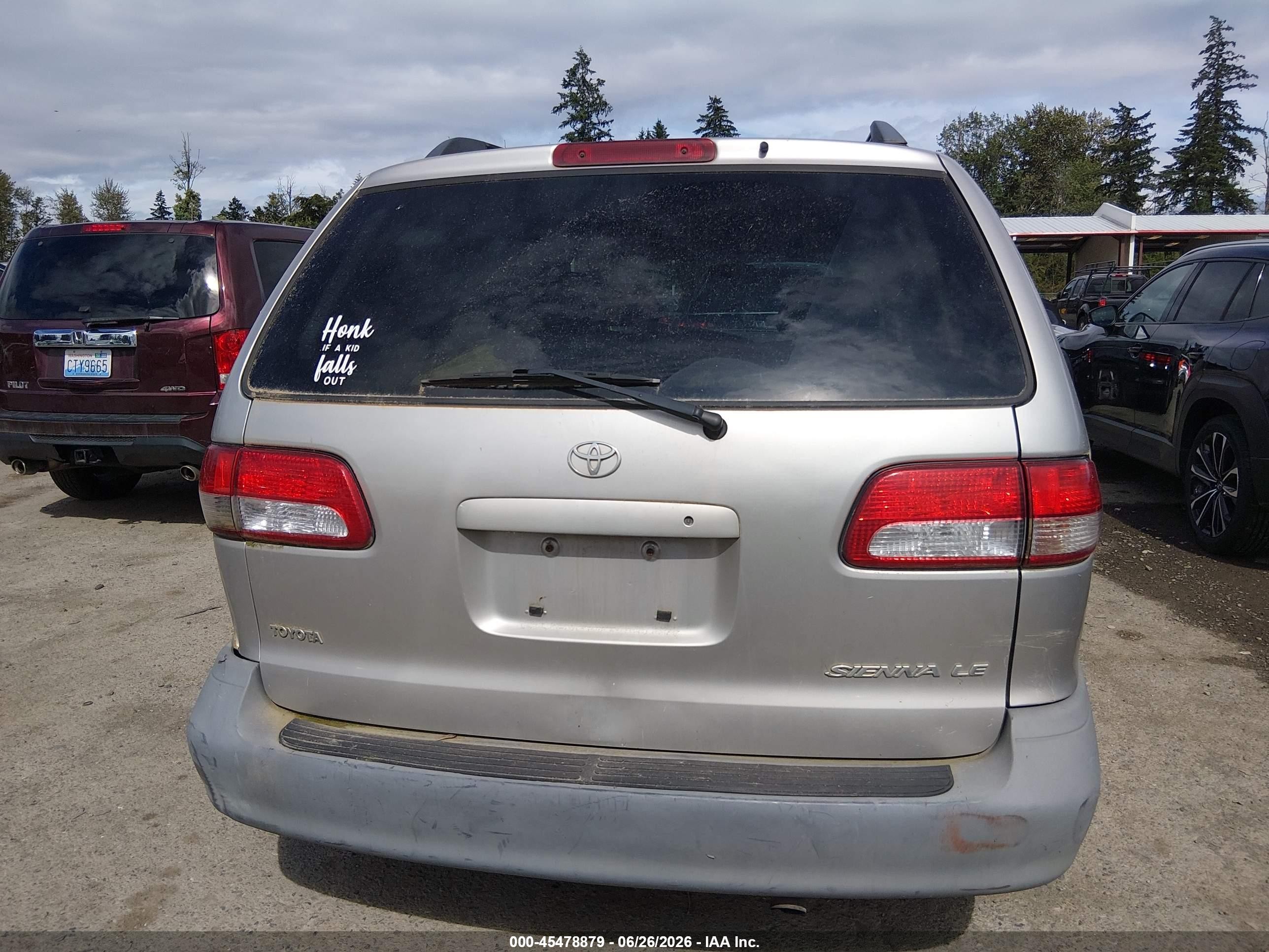 2002 Toyota Sienna Le/xle Beige vin: 4T3ZF13C92U420808