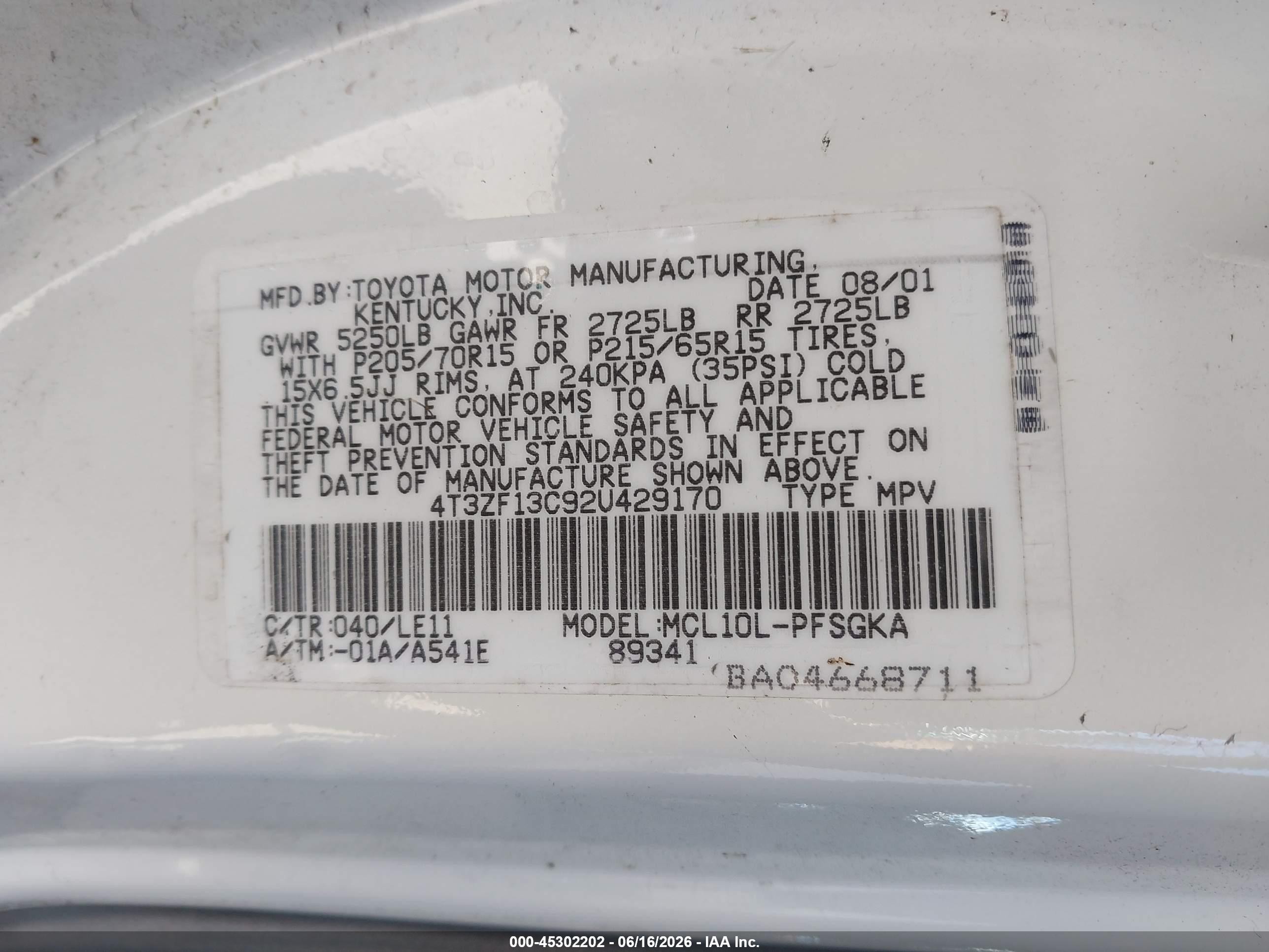 2002 Toyota Sienna Xle White vin: 4T3ZF13C92U429170