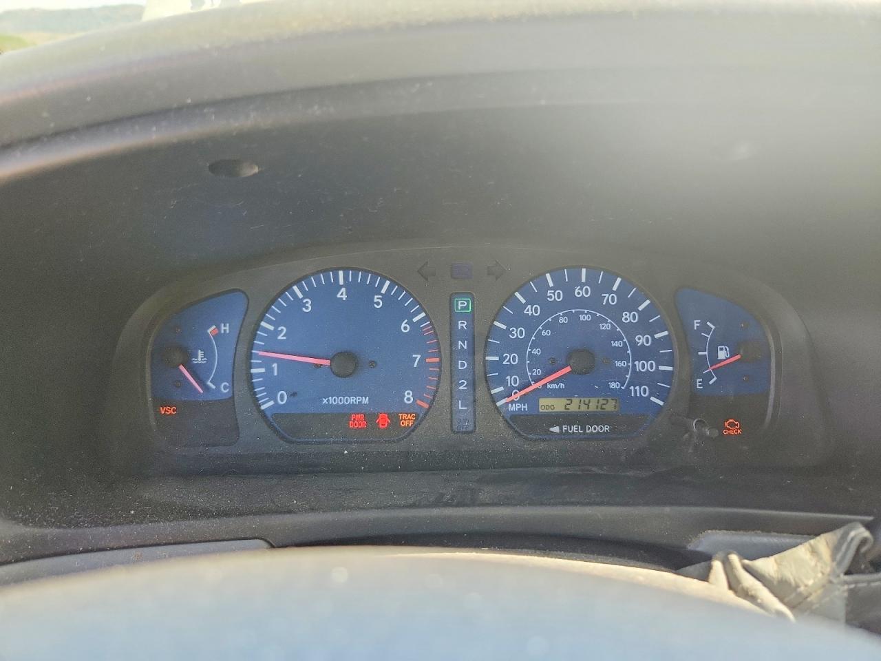 2002 Toyota Sienna Xle Silver vin: 4T3ZF13C92U469829
