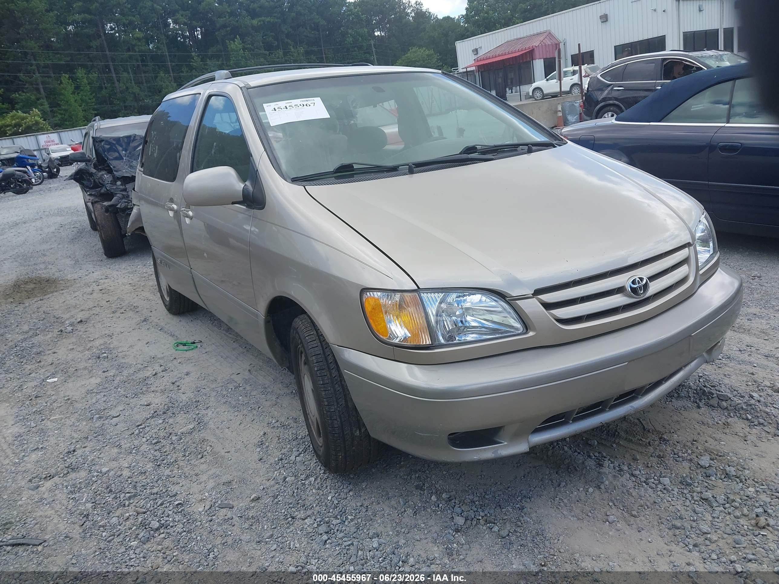 2003 Toyota Sienna Le Tan vin: 4T3ZF13C93U520716