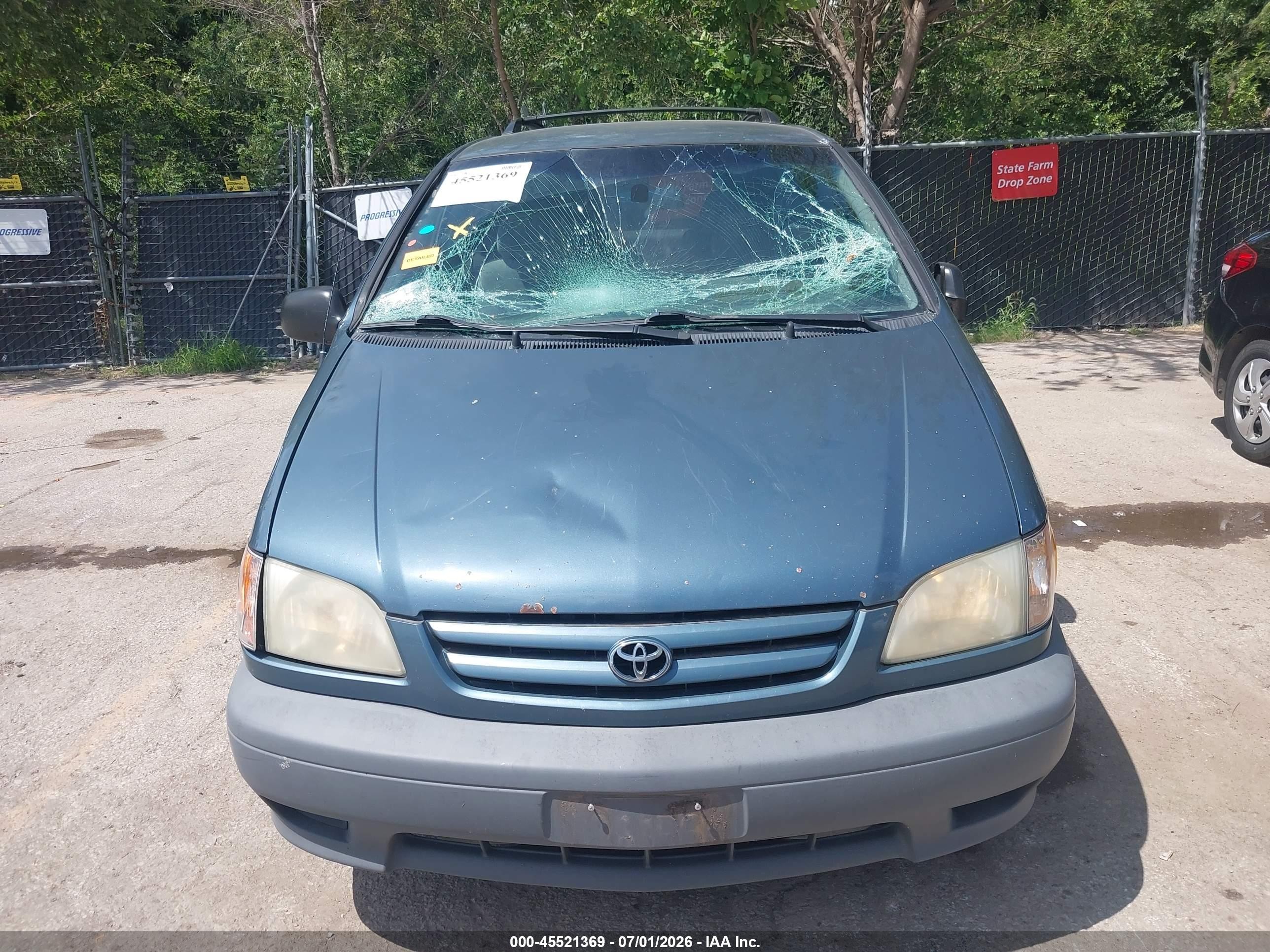 2003 Toyota Sienna Le Blue vin: 4T3ZF13C93U546880