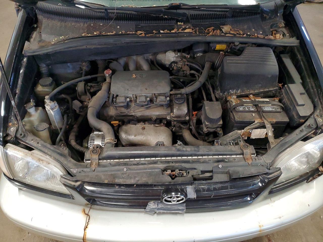 1998 Toyota Sienna Le Black vin: 4T3ZF13C9WU023136