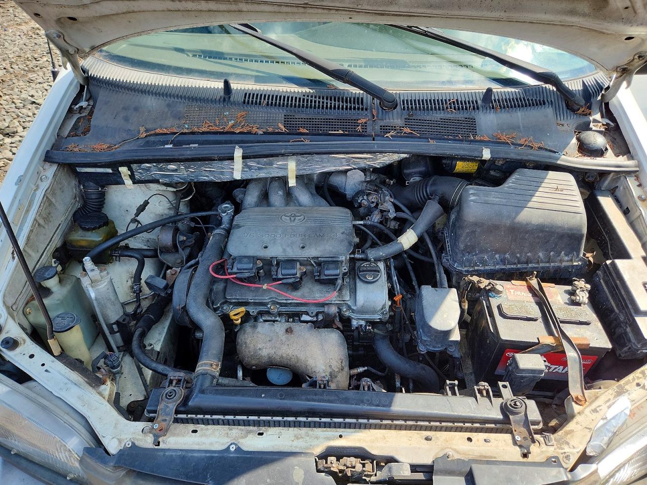 1998 Toyota Sienna Xle White vin: 4T3ZF13C9WU056833