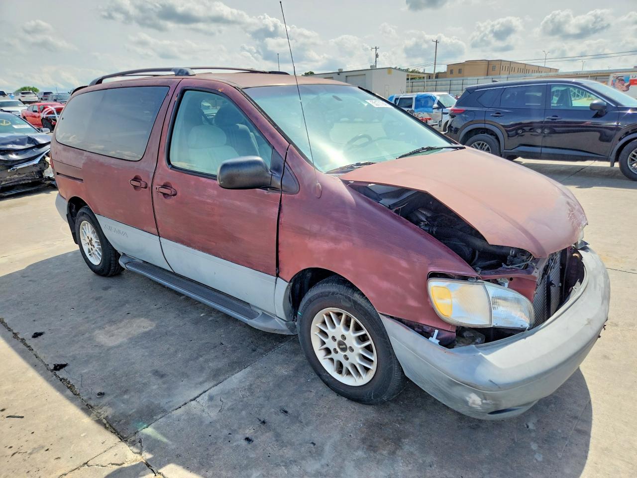 2000 Toyota Sienna Le Burgundy vin: 4T3ZF13C9YU201727