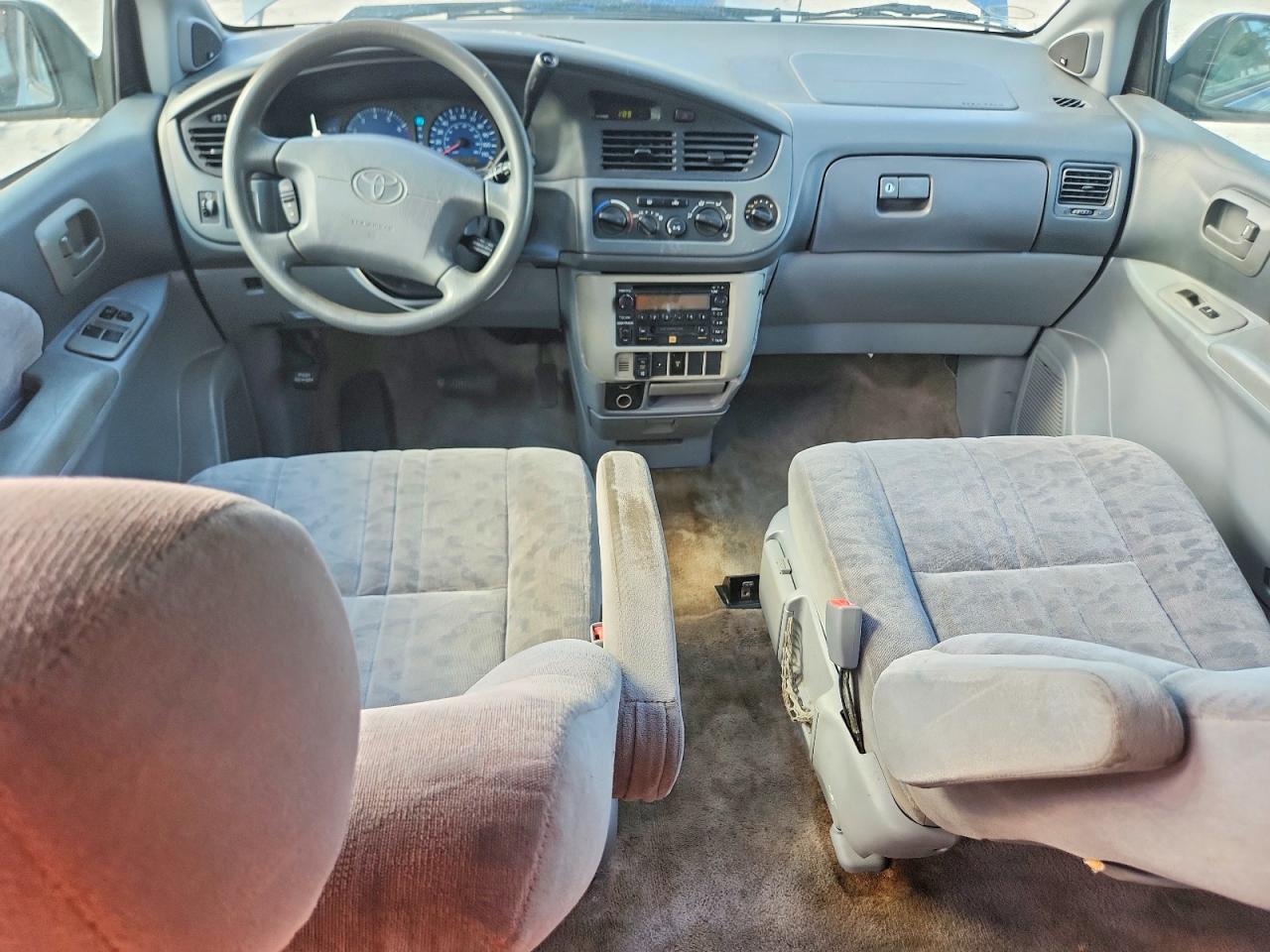 2001 Toyota Sienna Le Blue vin: 4T3ZF13CX1U342568
