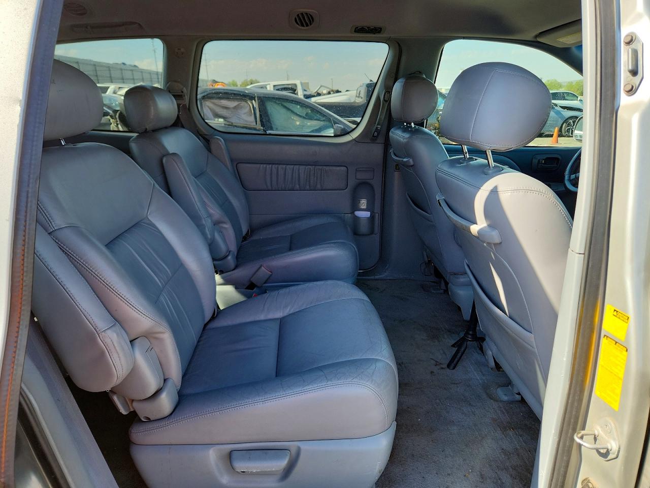 2002 Toyota Sienna Xle Silver vin: 4T3ZF13CX2U462758