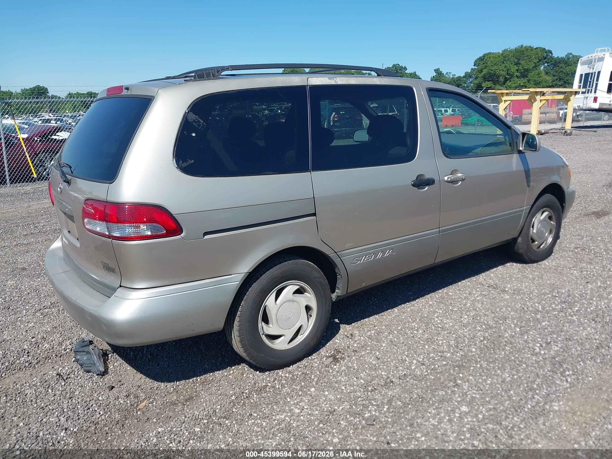 2002 Toyota Sienna Le Gray vin: 4T3ZF13CX2U492486