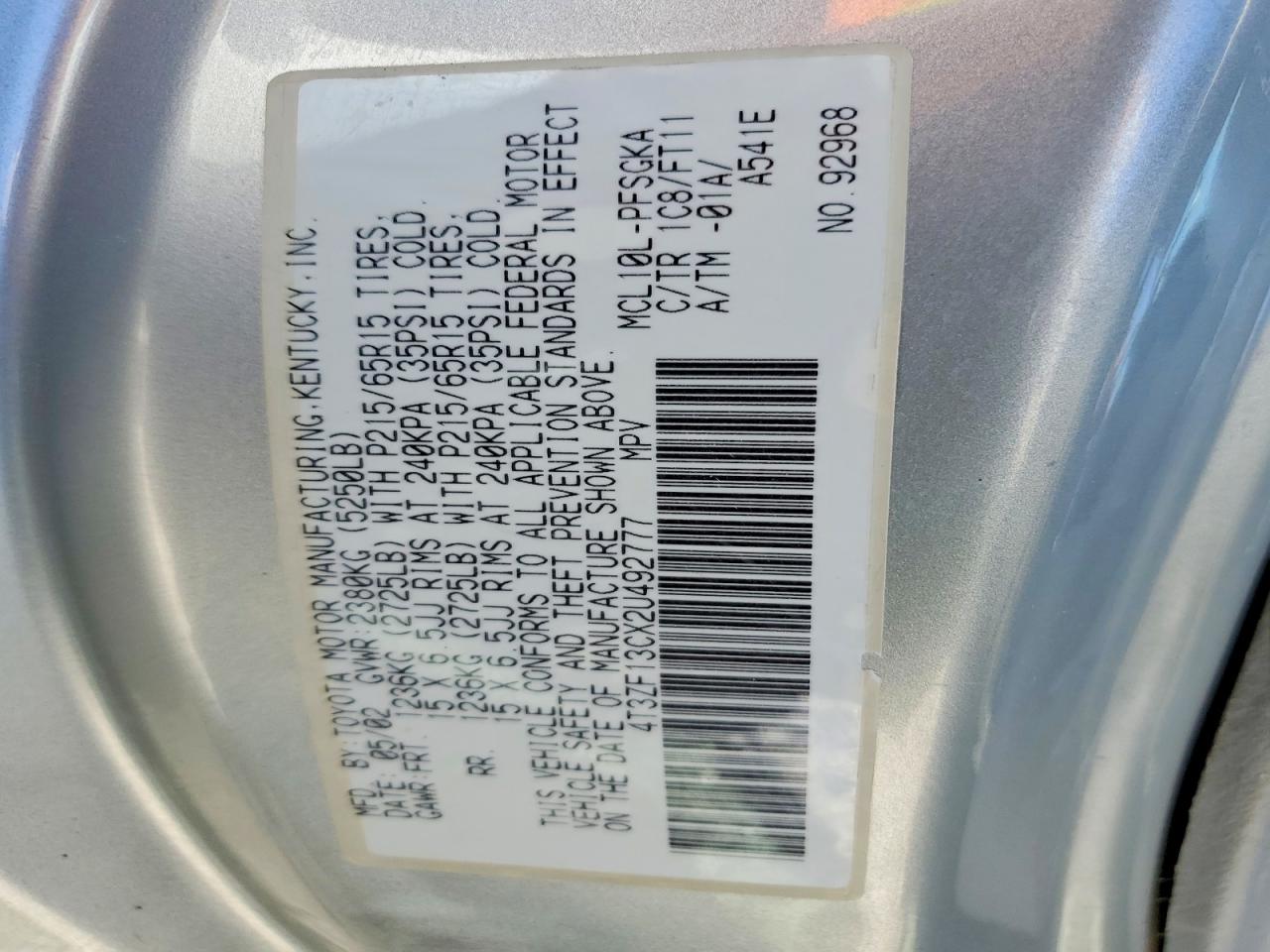 2002 Toyota Sienna Le Silver vin: 4T3ZF13CX2U492777