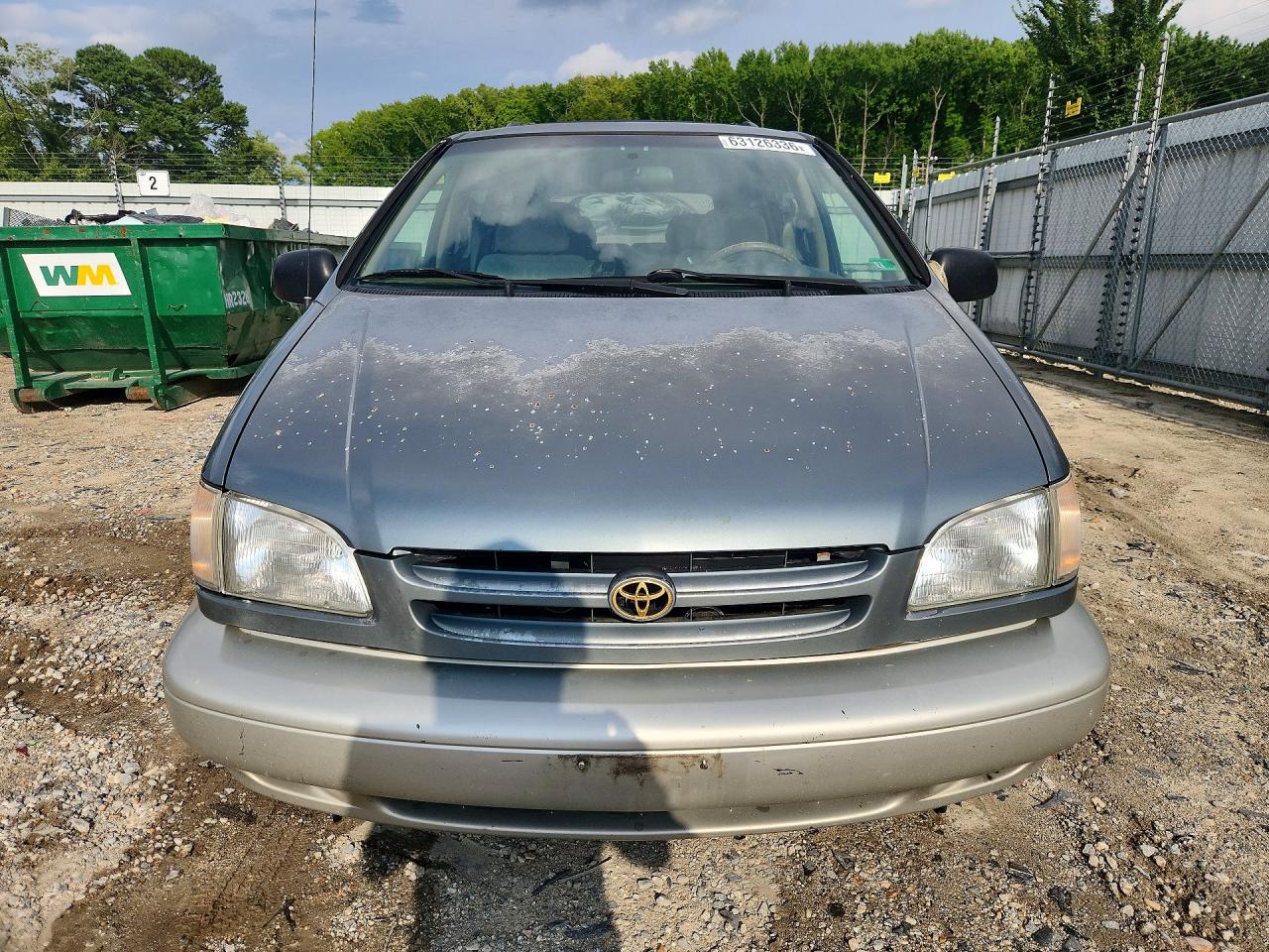 2000 Toyota Sienna Xle Бирюзовый vin: 4T3ZF13CXYU250452
