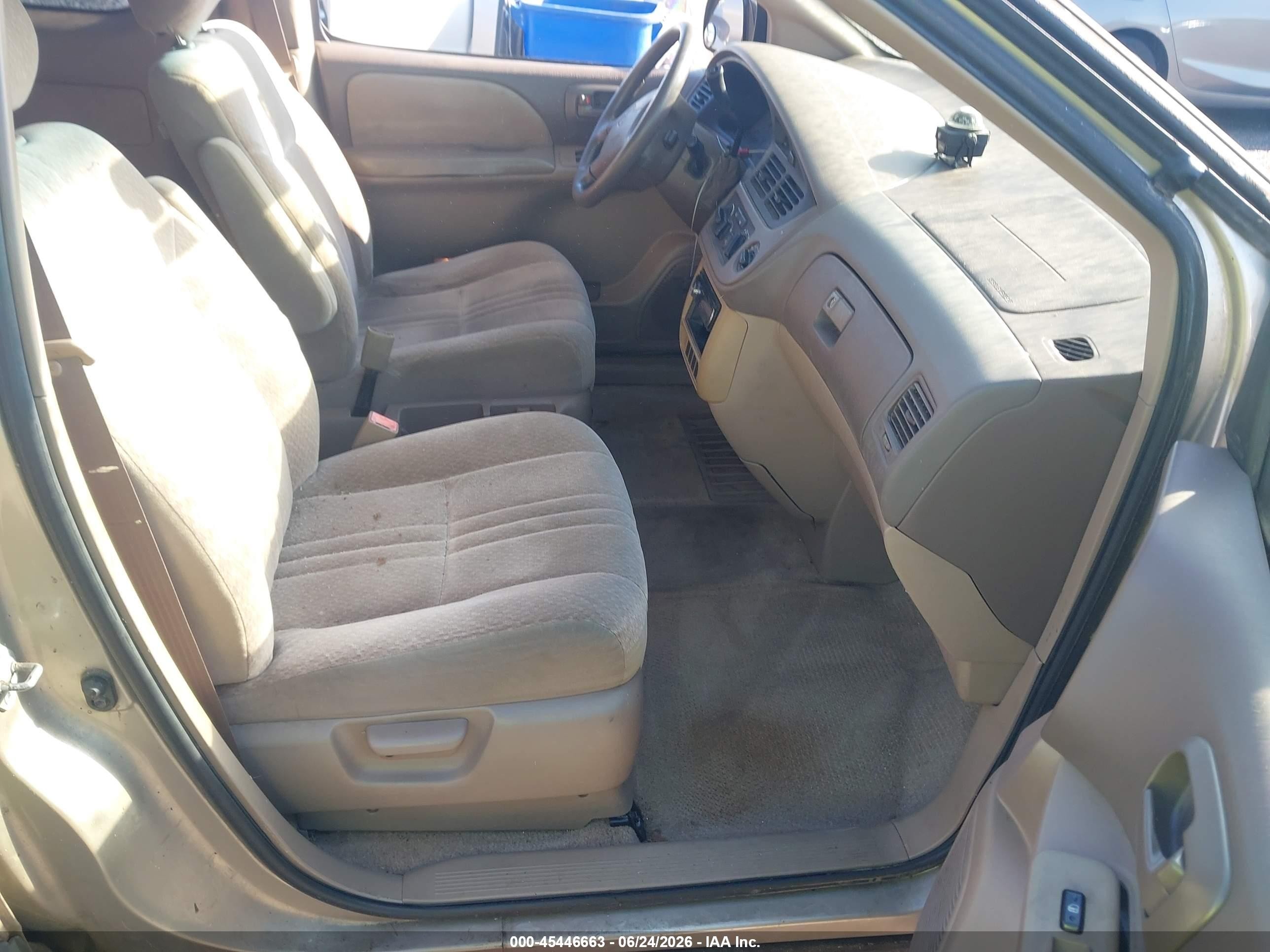 2001 Toyota Sienna Ce Brown vin: 4T3ZF19C01U380172