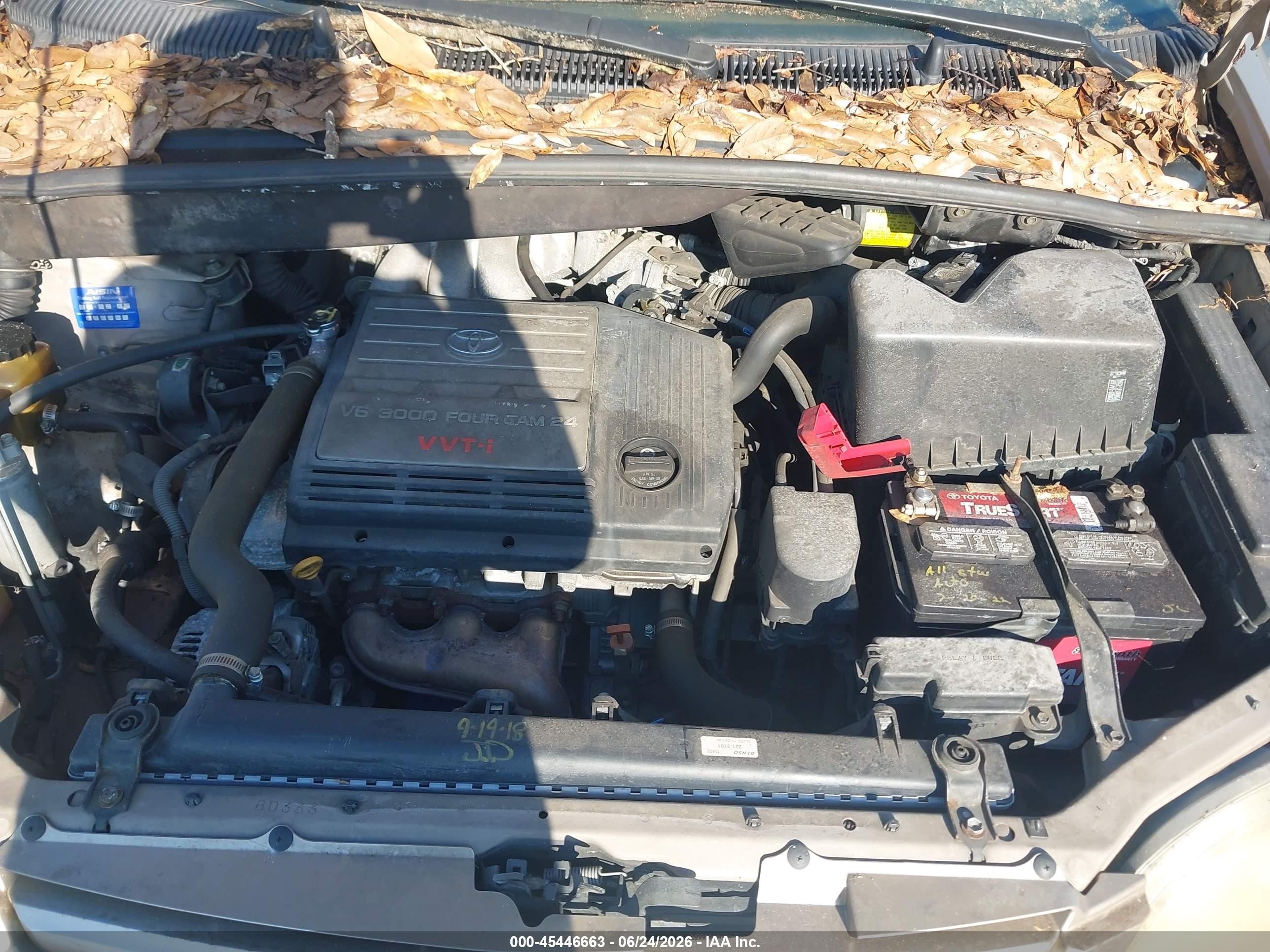2001 Toyota Sienna Ce Brown vin: 4T3ZF19C01U380172