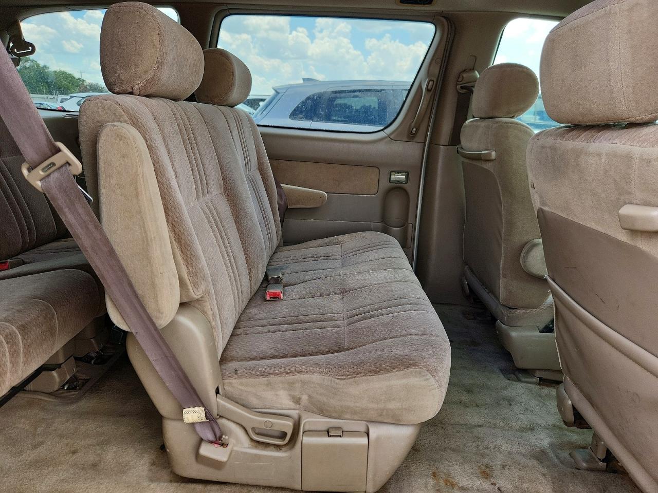 2001 Toyota Sienna Ce Tan vin: 4T3ZF19C01U400002