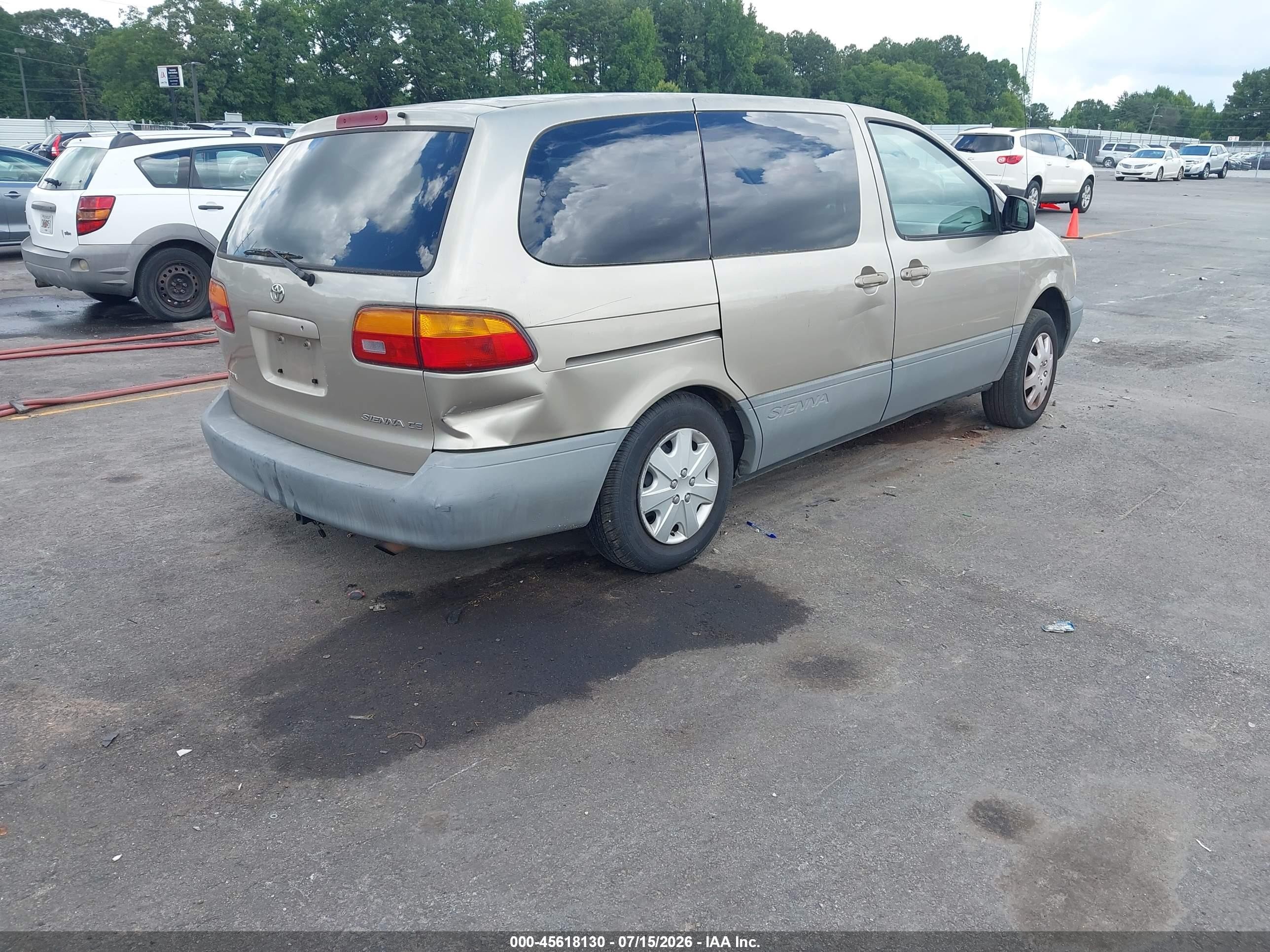 2000 Toyota Sienna Ce Бежевый vin: 4T3ZF19C0YU228421