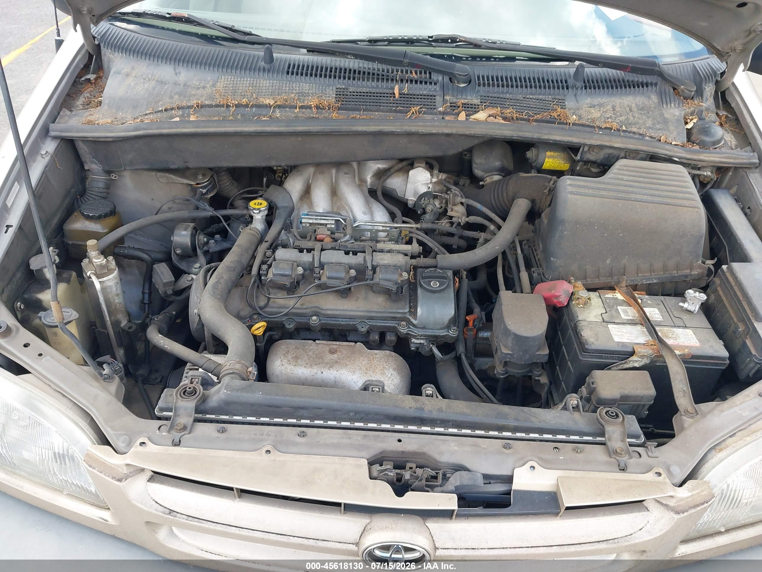 2000 Toyota Sienna Ce Бежевый vin: 4T3ZF19C0YU228421