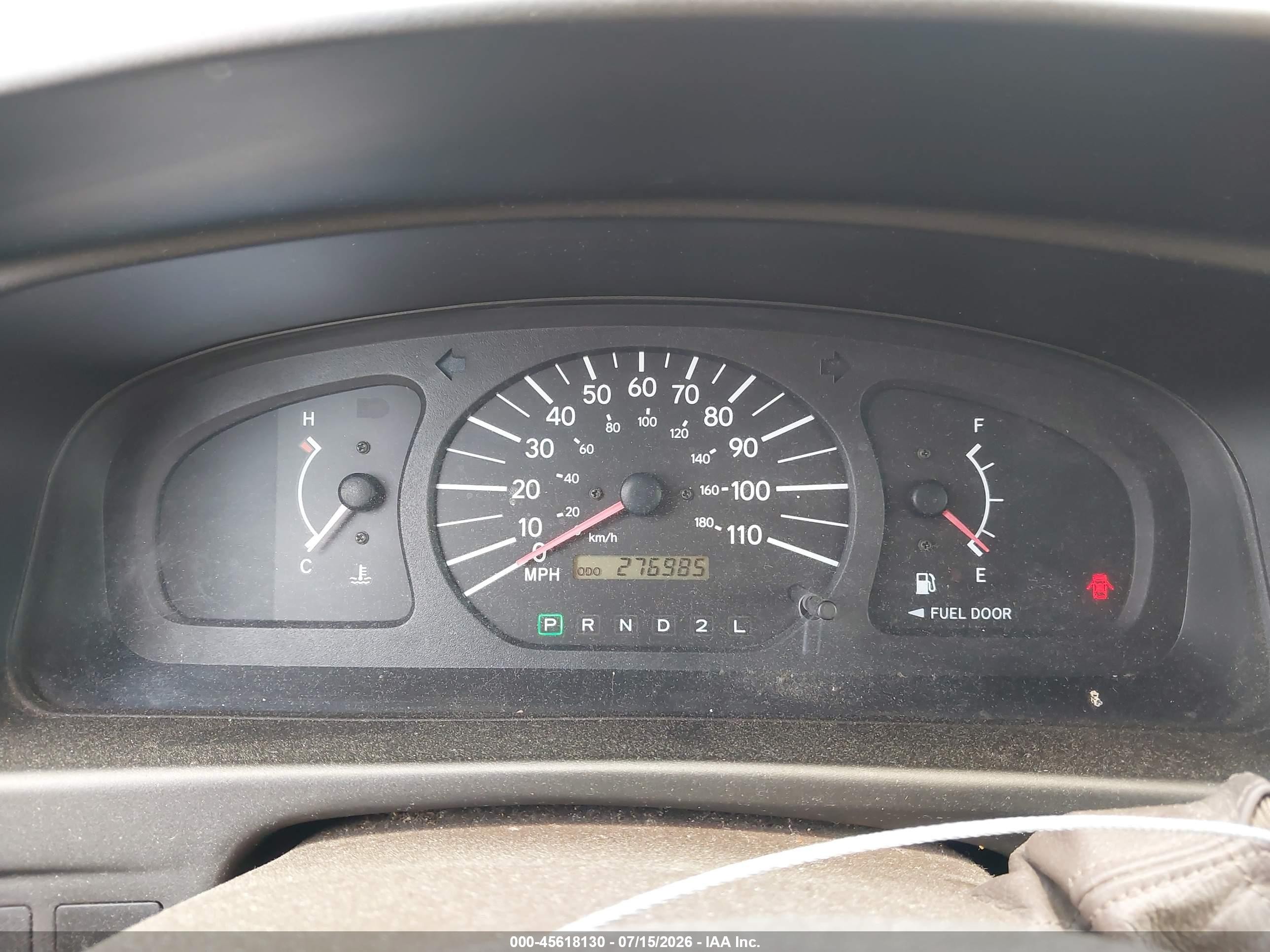 2000 Toyota Sienna Ce Бежевый vin: 4T3ZF19C0YU228421