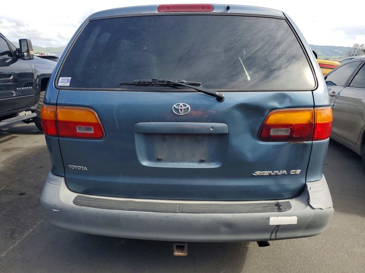 2000 Toyota Sienna Ce Blue vin: 4T3ZF19C0YU262777