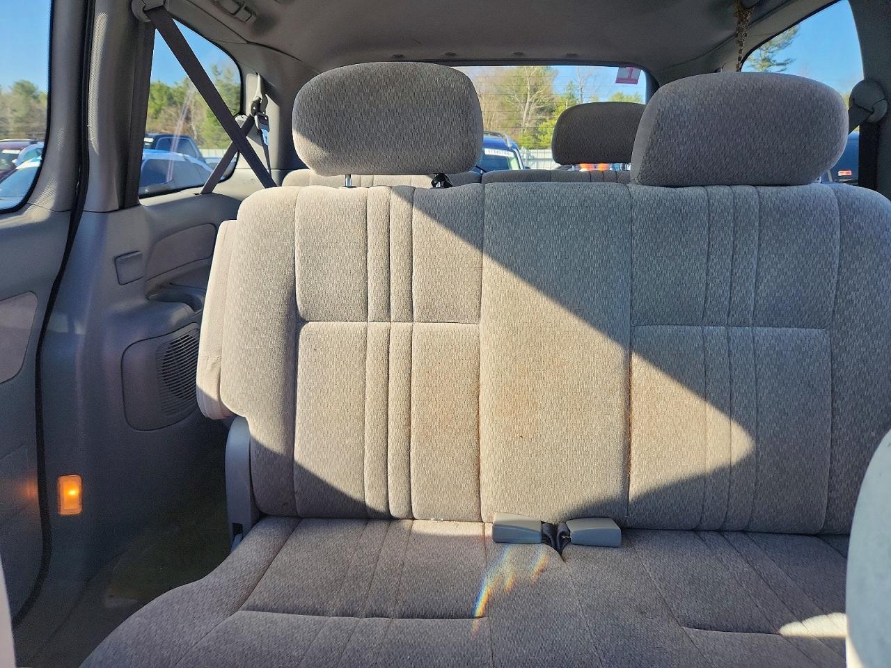 2002 Toyota Sienna Ce Blue vin: 4T3ZF19C12U498894