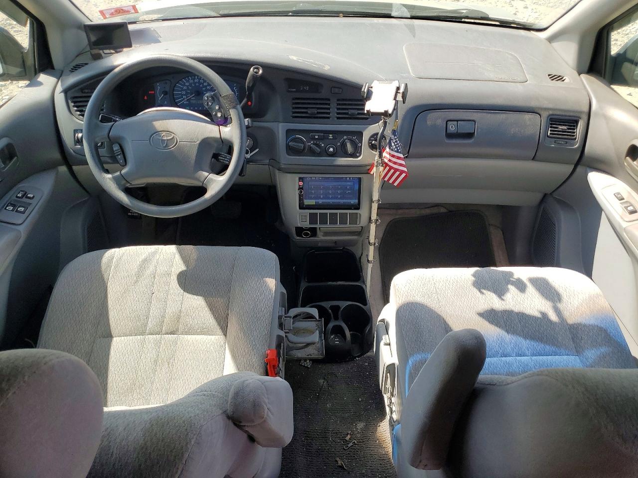 2003 Toyota Sienna Ce Tan vin: 4T3ZF19C13U551742