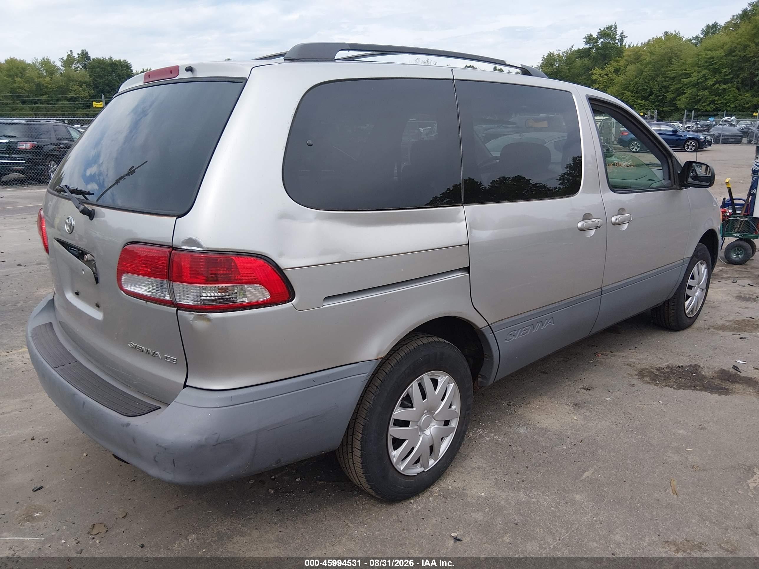 2003 Toyota Sienna Ce Silver vin: 4T3ZF19C23U541026