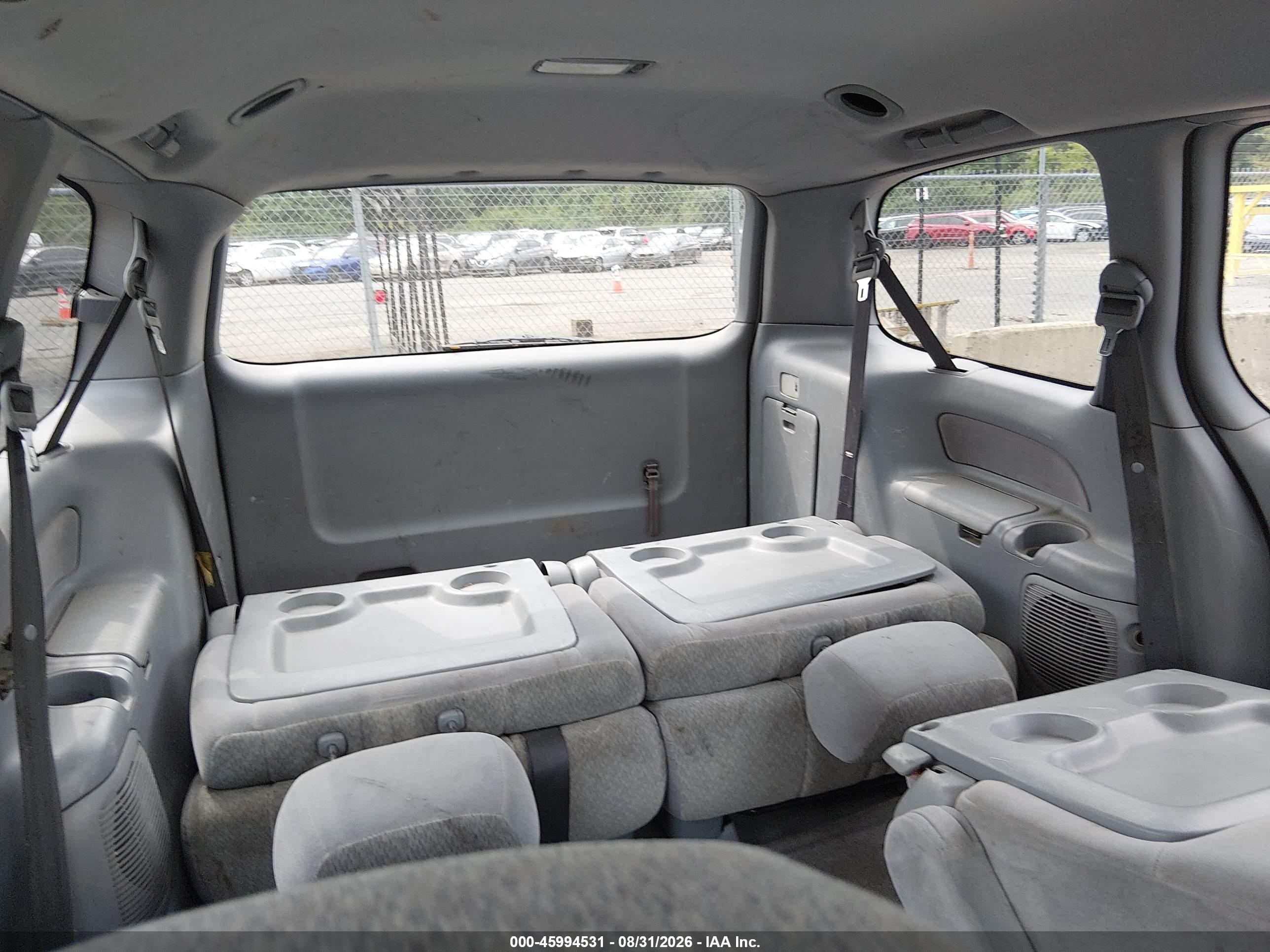 2003 Toyota Sienna Ce Silver vin: 4T3ZF19C23U541026