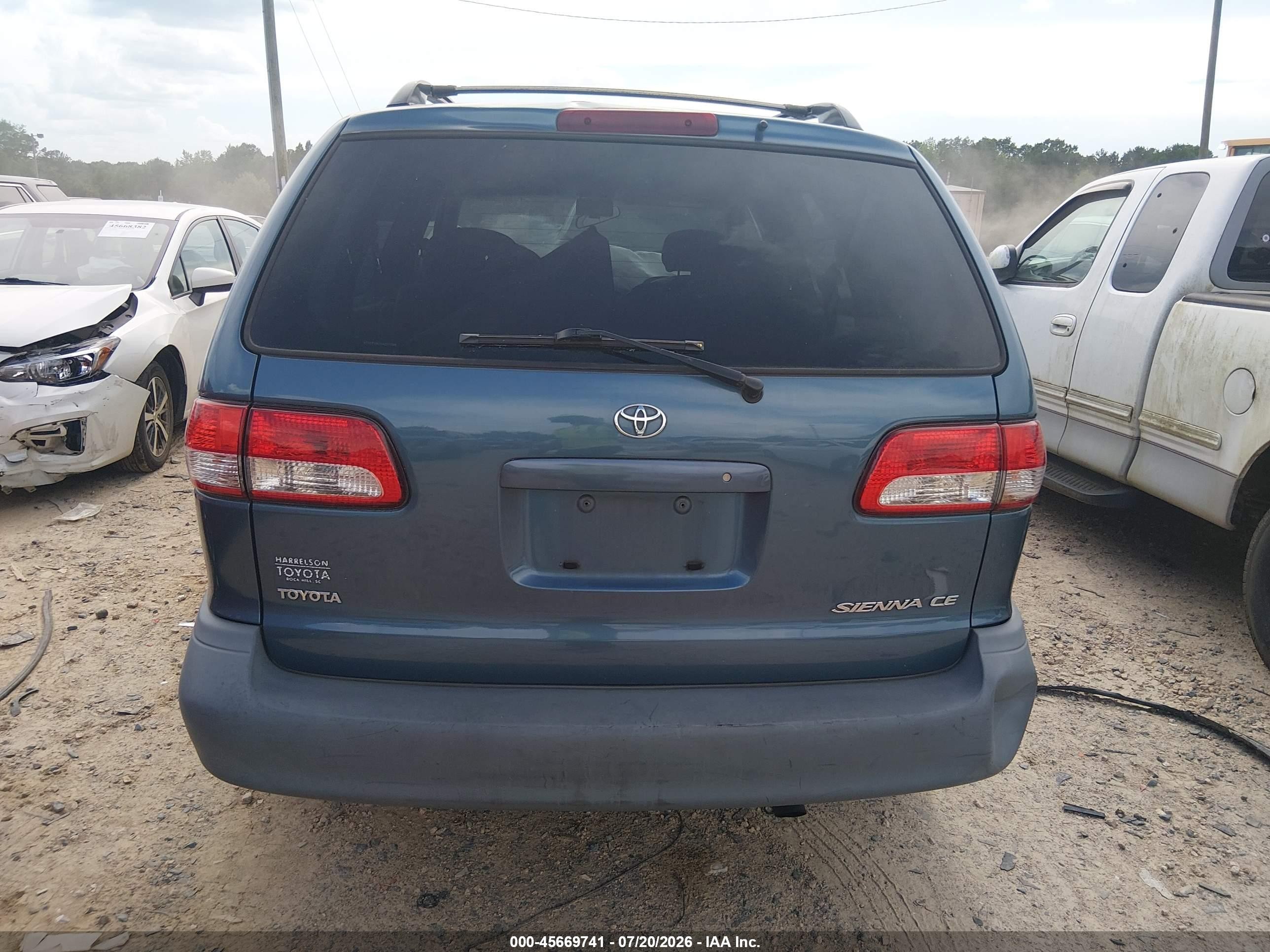 2003 Toyota Sienna Ce Blue vin: 4T3ZF19C33U516586