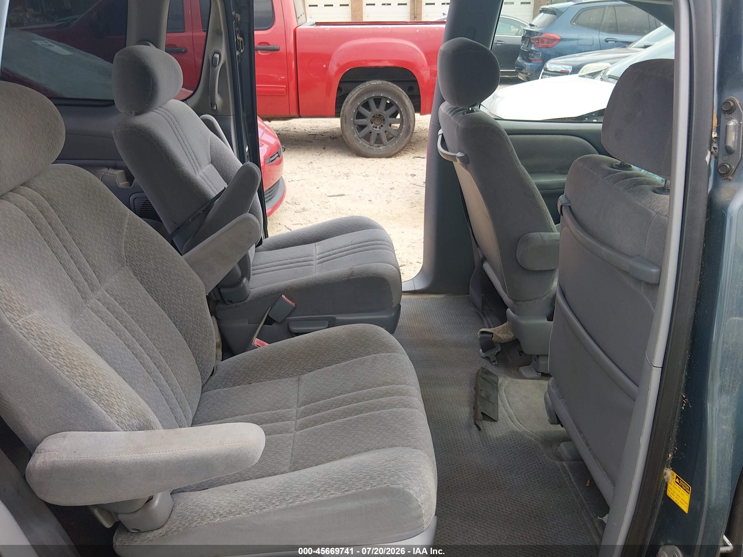 2003 Toyota Sienna Ce Blue vin: 4T3ZF19C33U516586