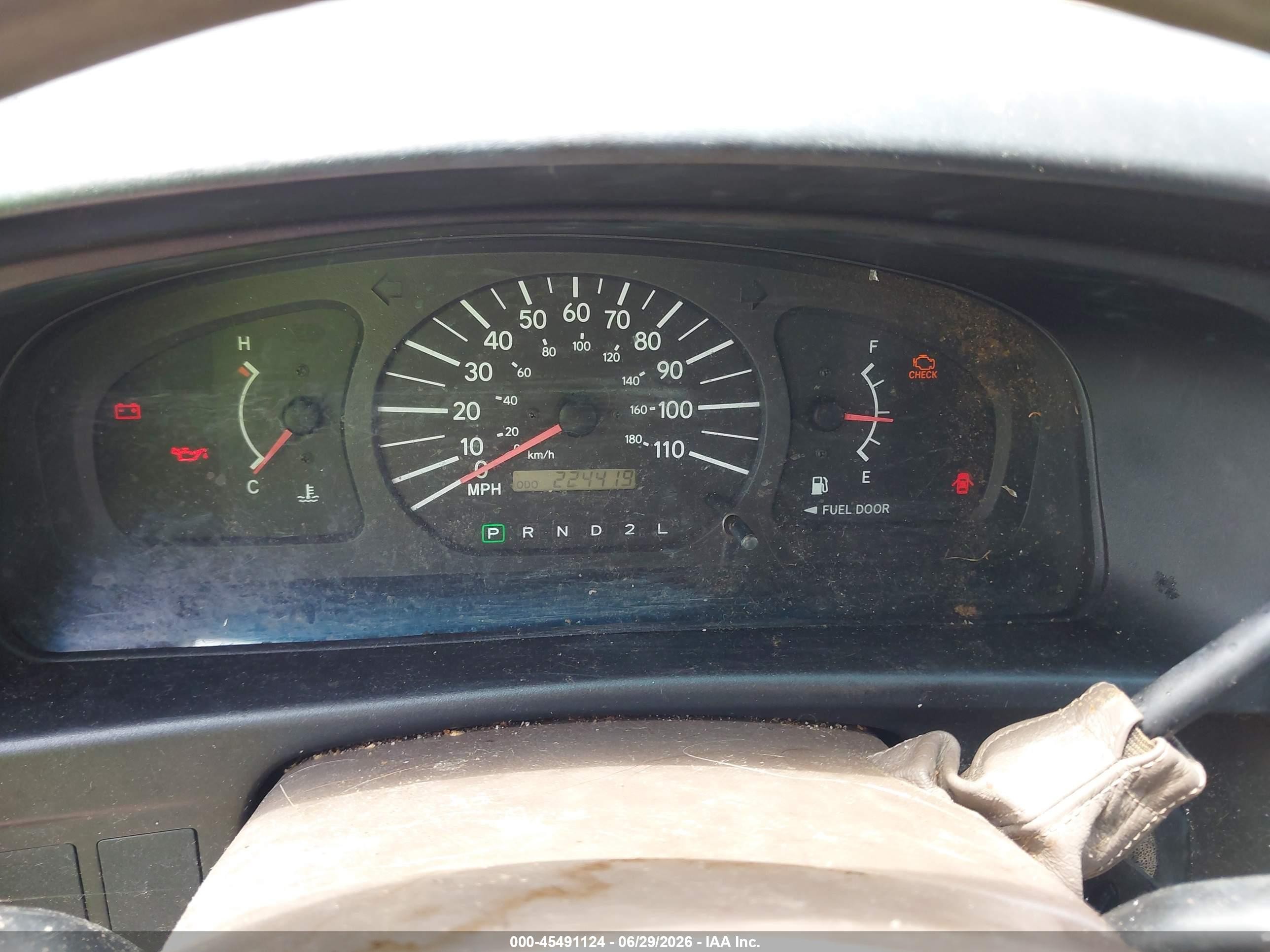 2000 Toyota Sienna Ce Green vin: 4T3ZF19C3YU186469