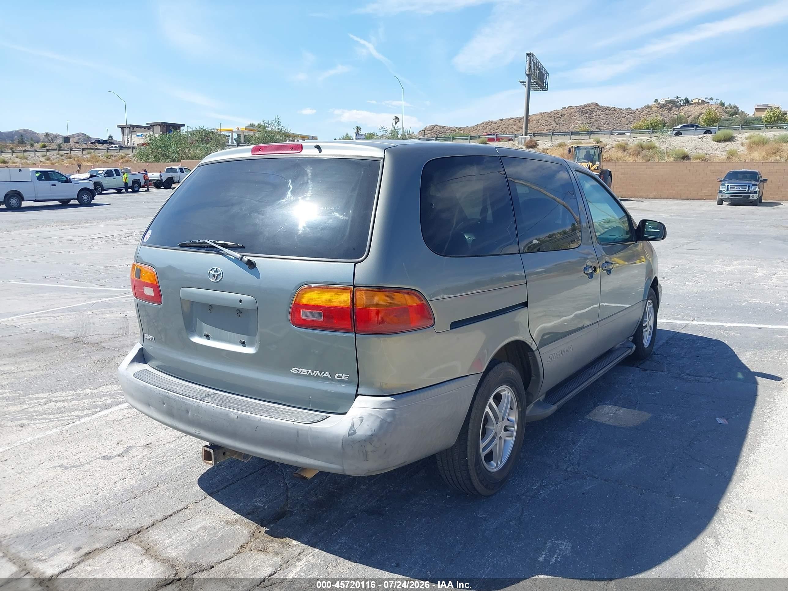 2000 Toyota Sienna Ce Серый vin: 4T3ZF19C3YU281937